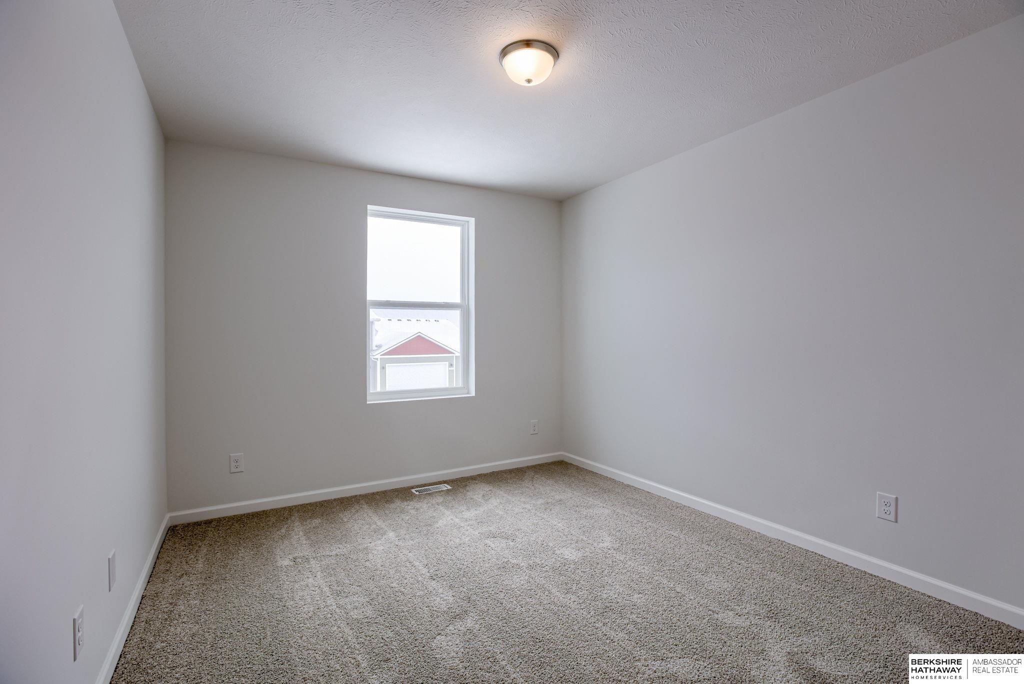 2141 N Aaron Way