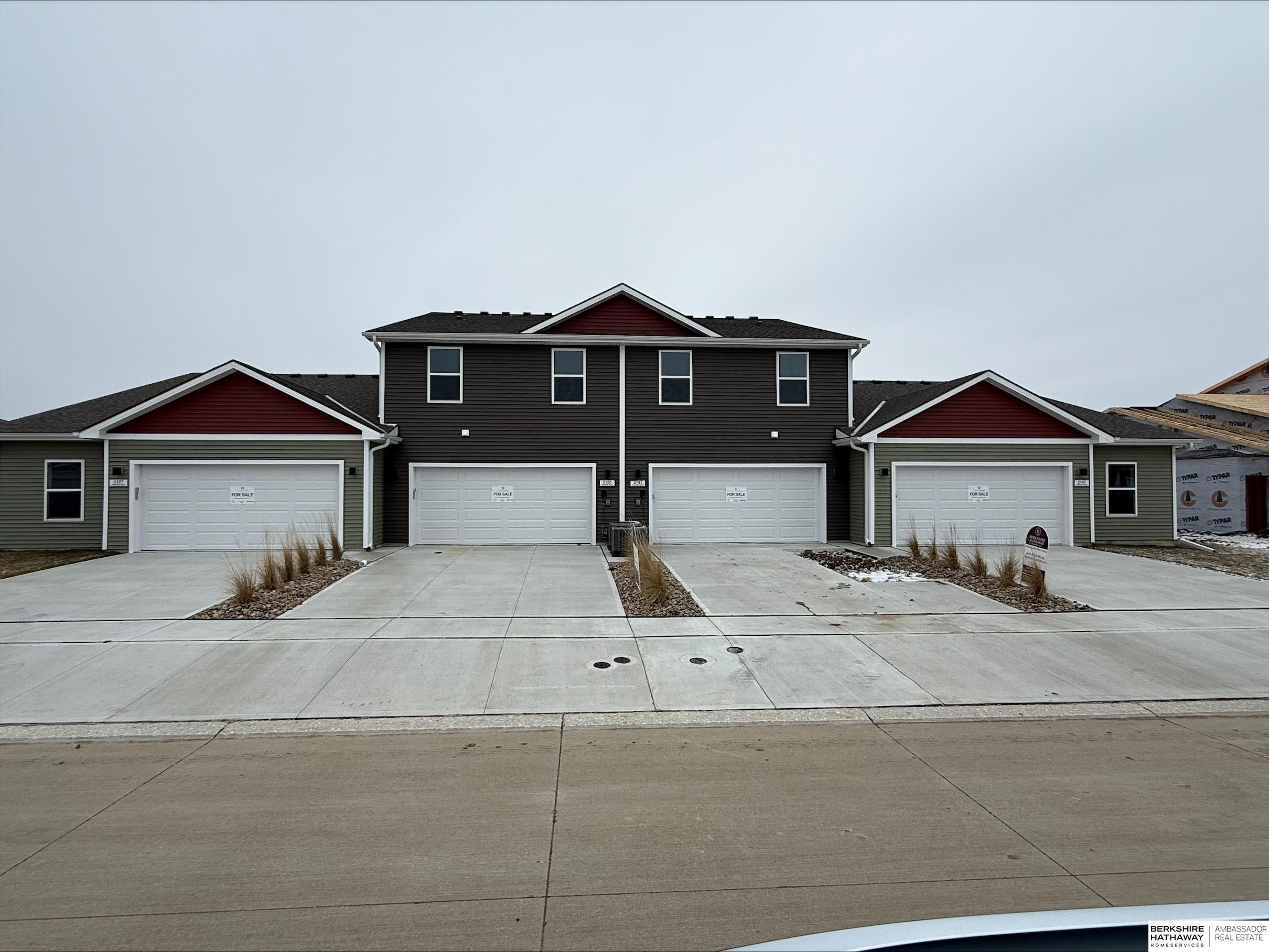 2141 N Aaron Way