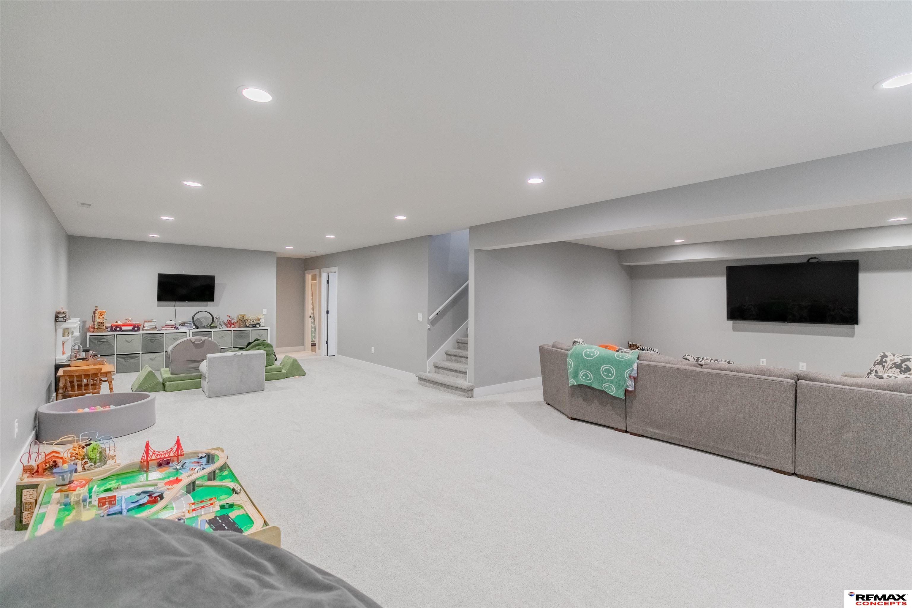 9759 Napa Ridge Drive