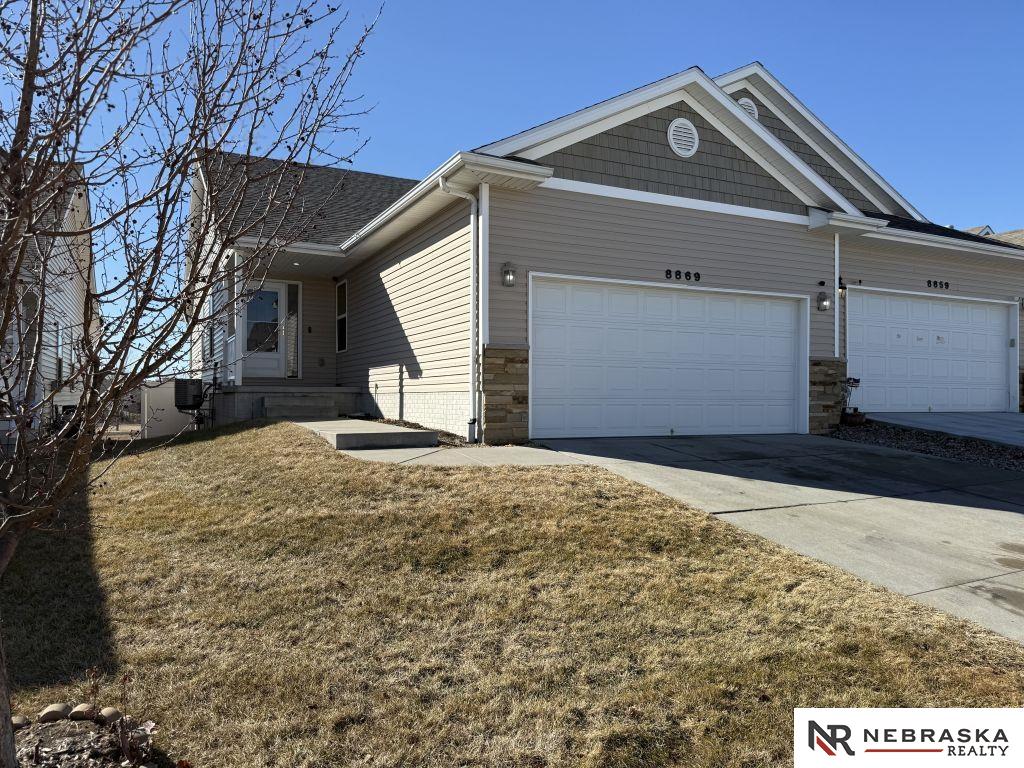 8869 Blacksmith Court