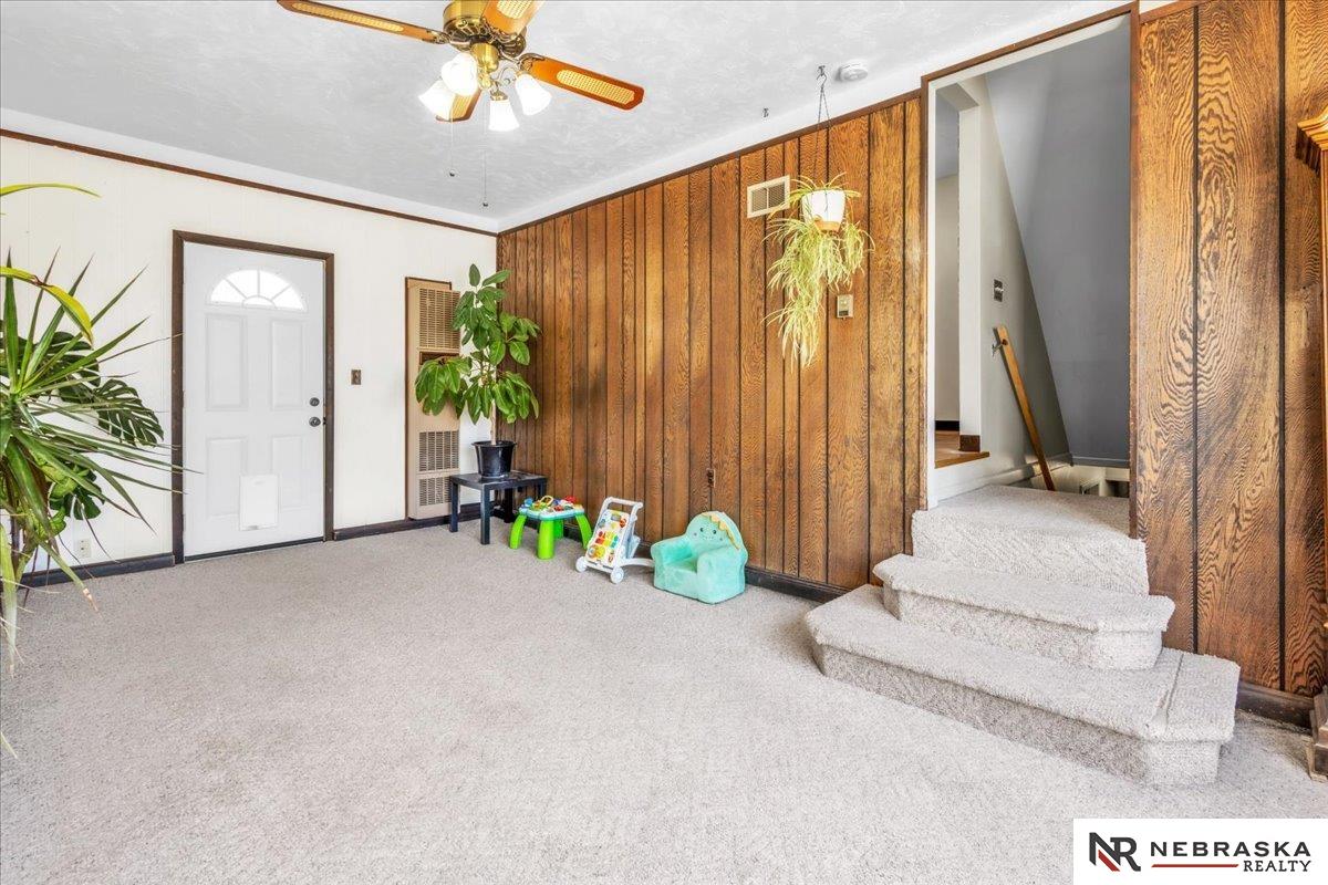 5700 Vine Street