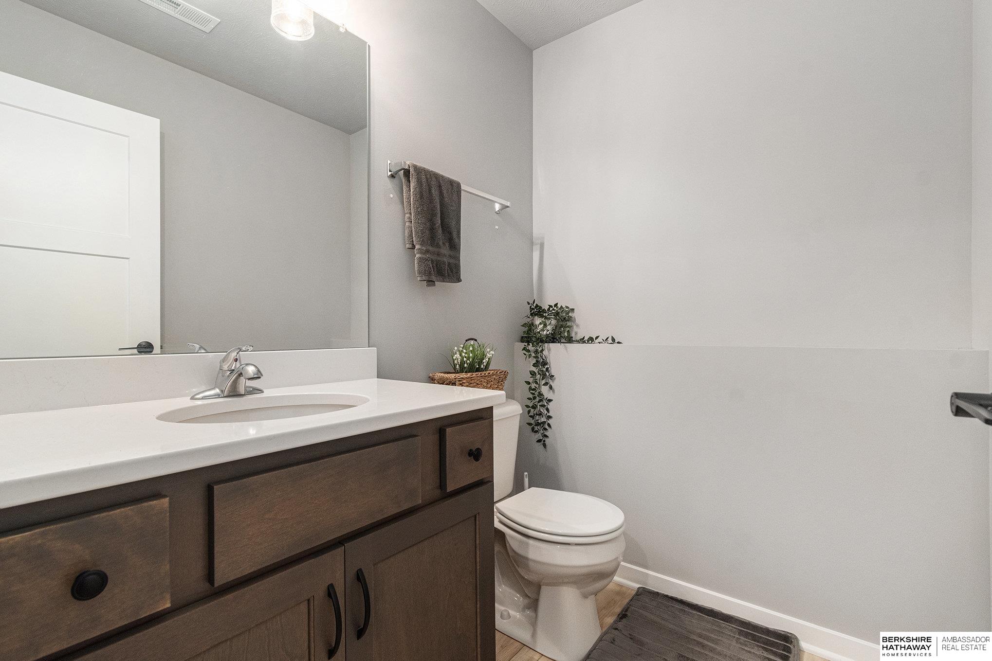 17805 Palisades Drive