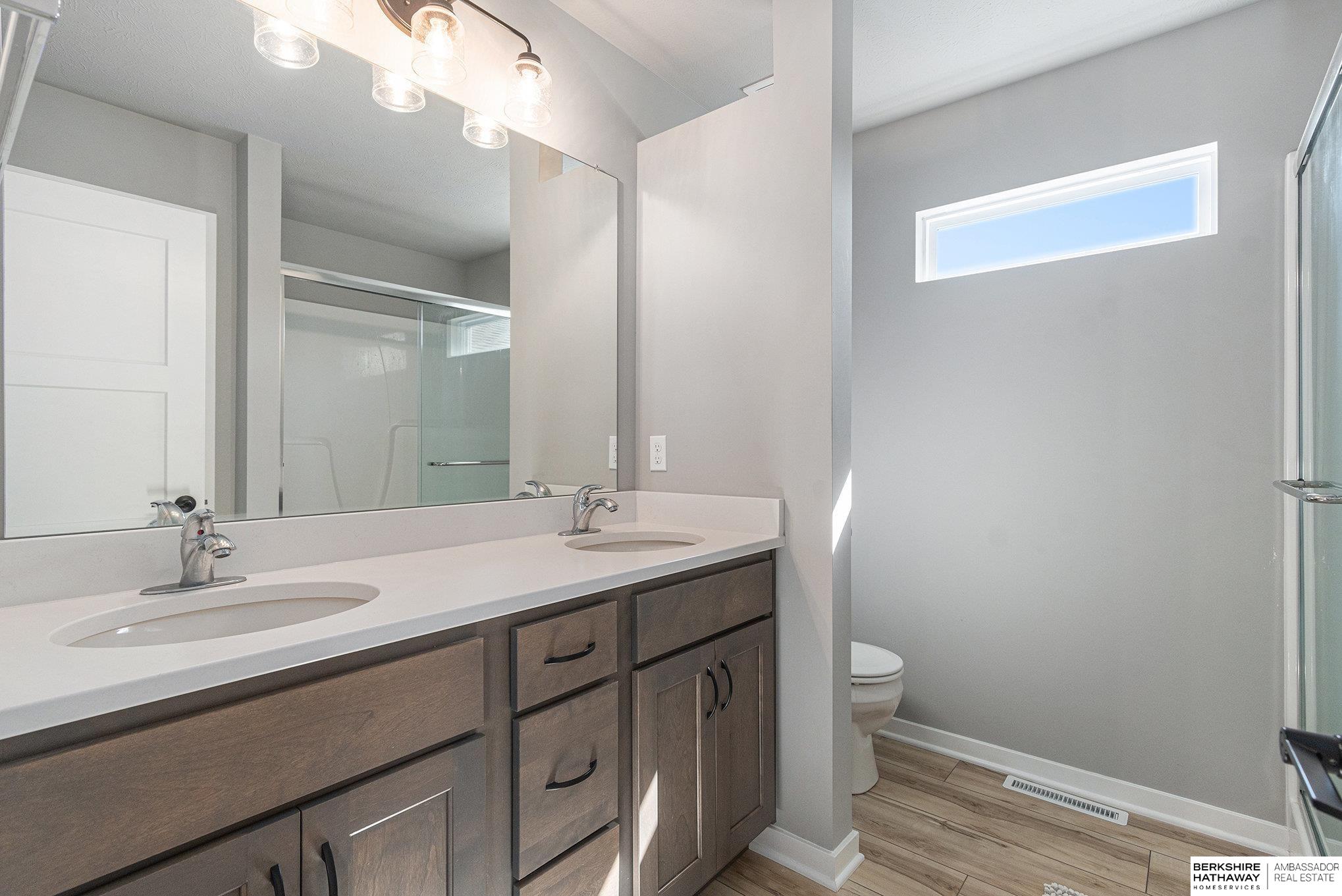 17805 Palisades Drive