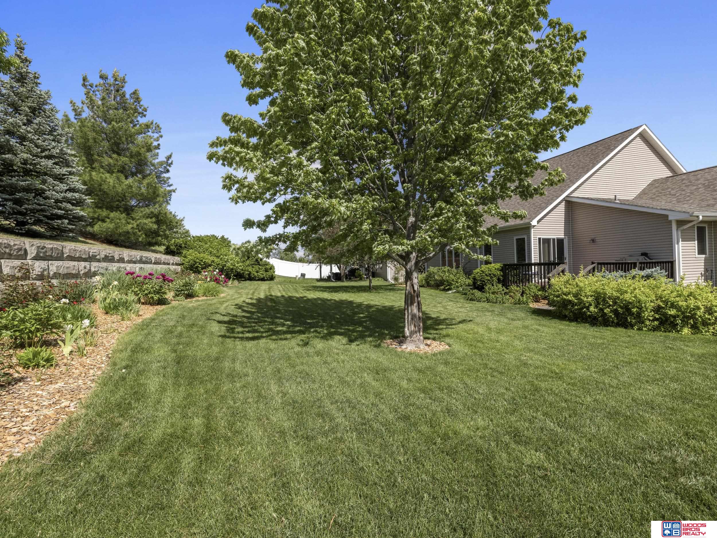 9550 Forest Glen Drive