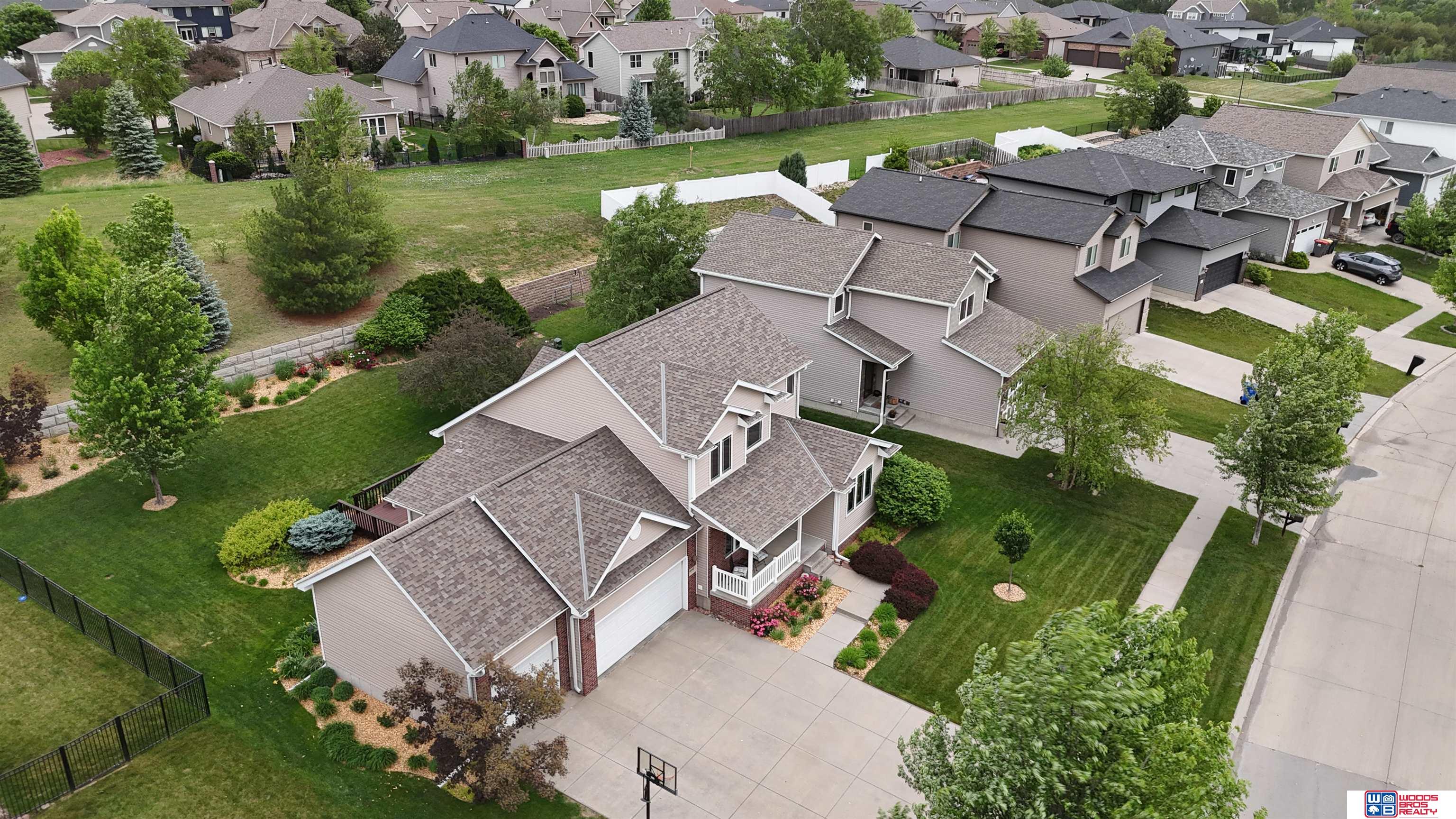 9550 Forest Glen Drive