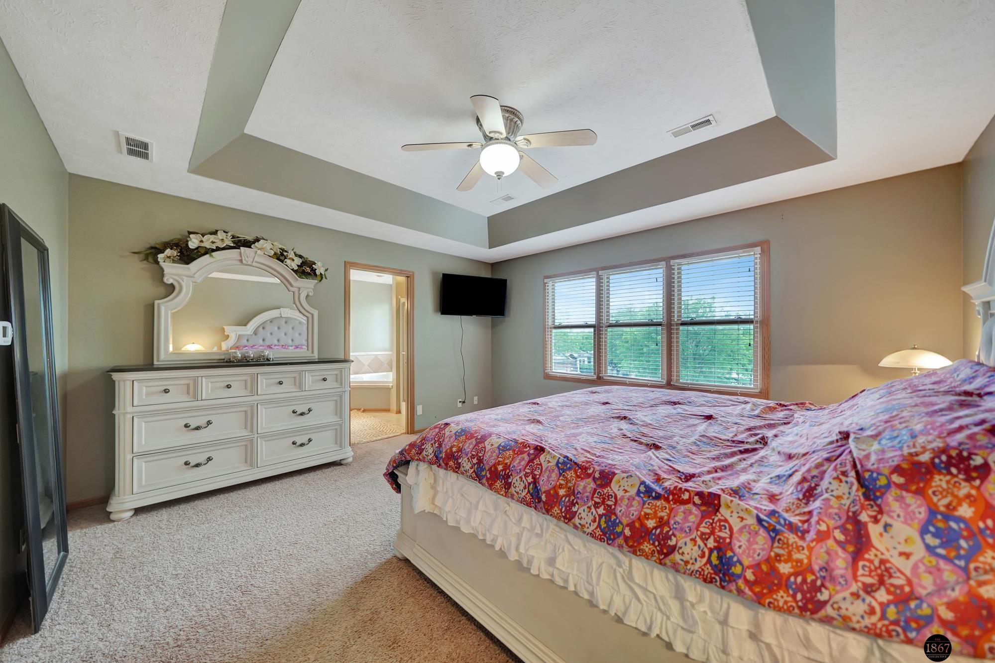 2435 Grainger Parkway