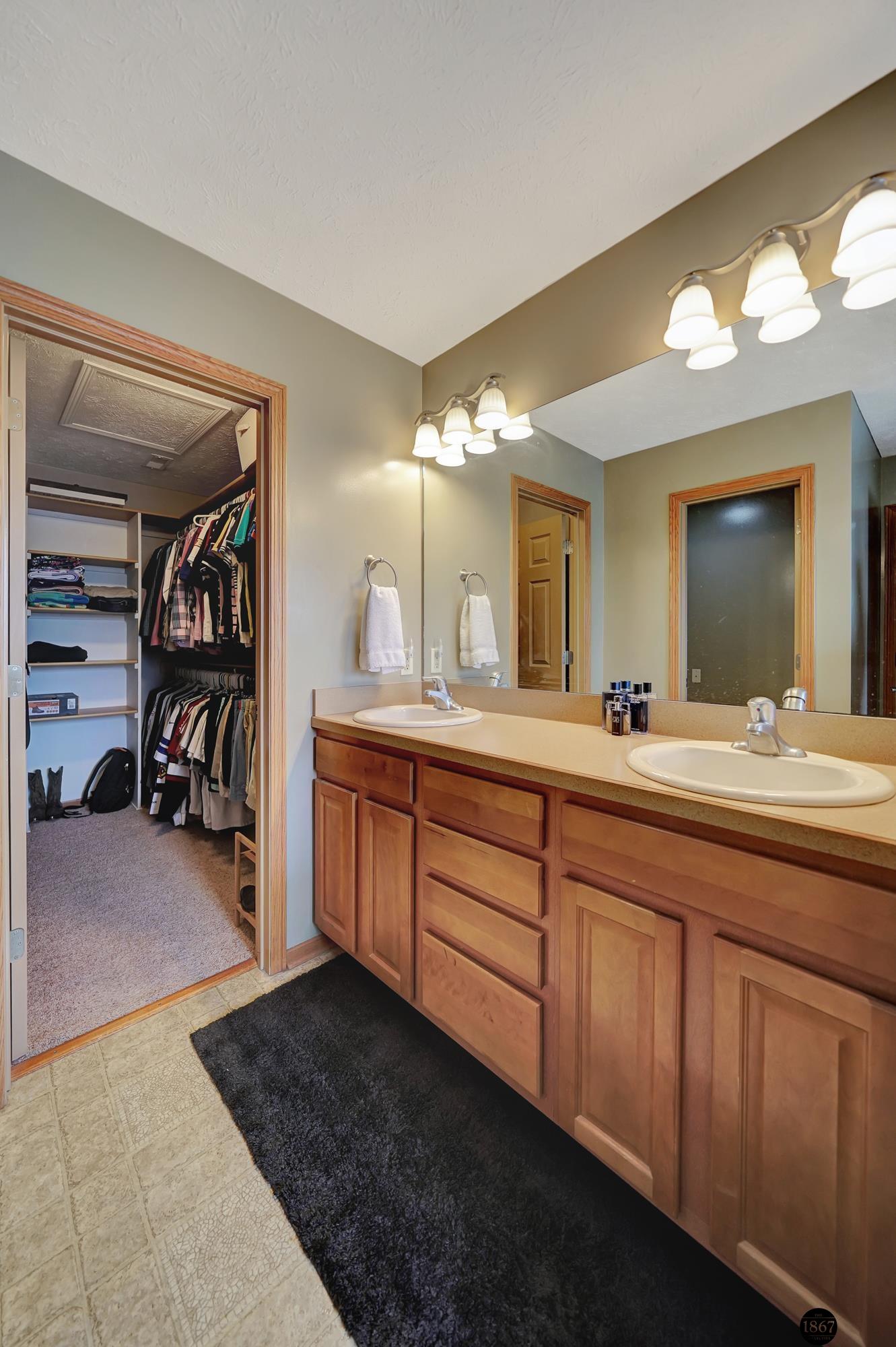 2435 Grainger Parkway