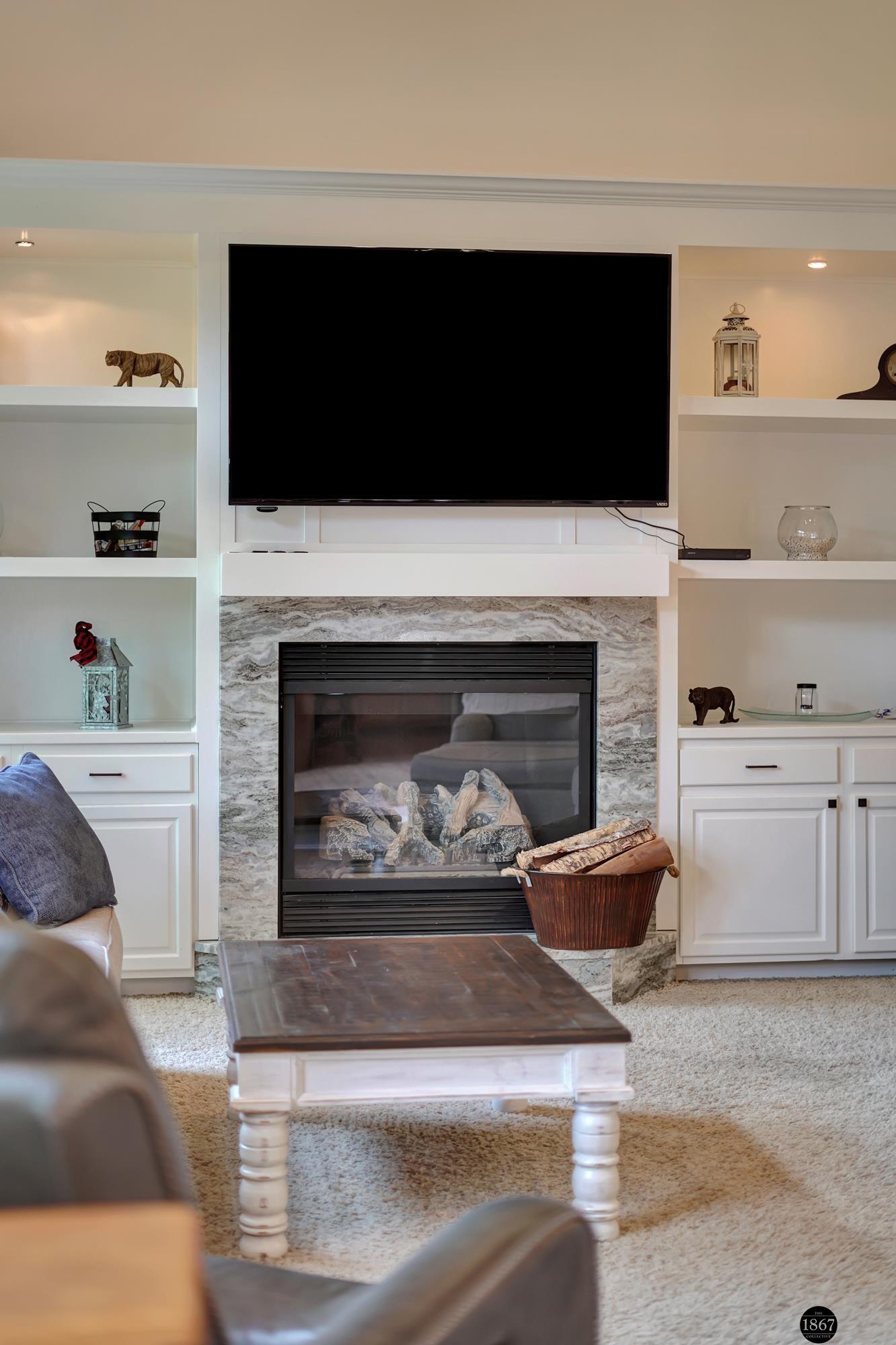 2435 Grainger Parkway