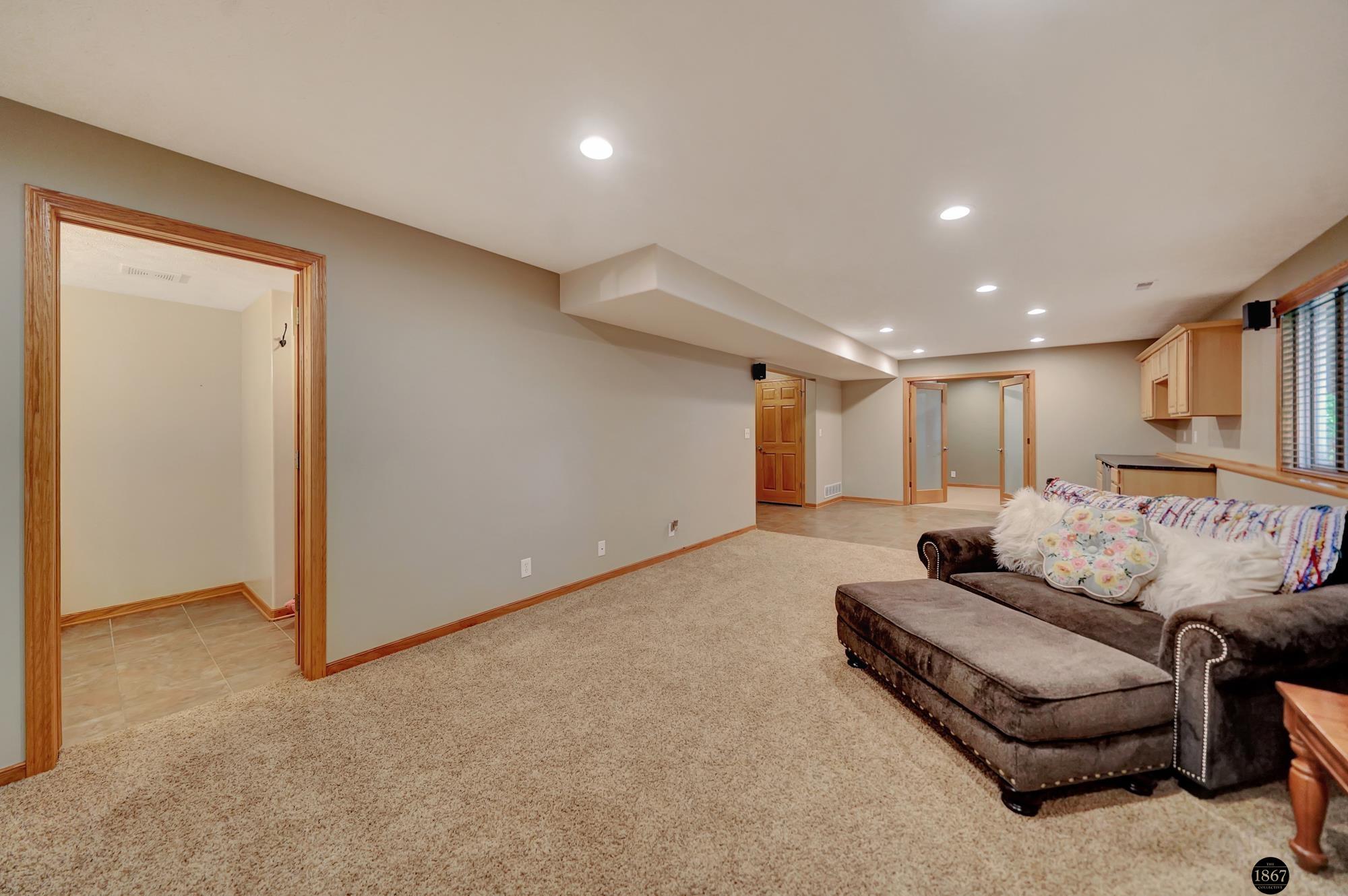 2435 Grainger Parkway