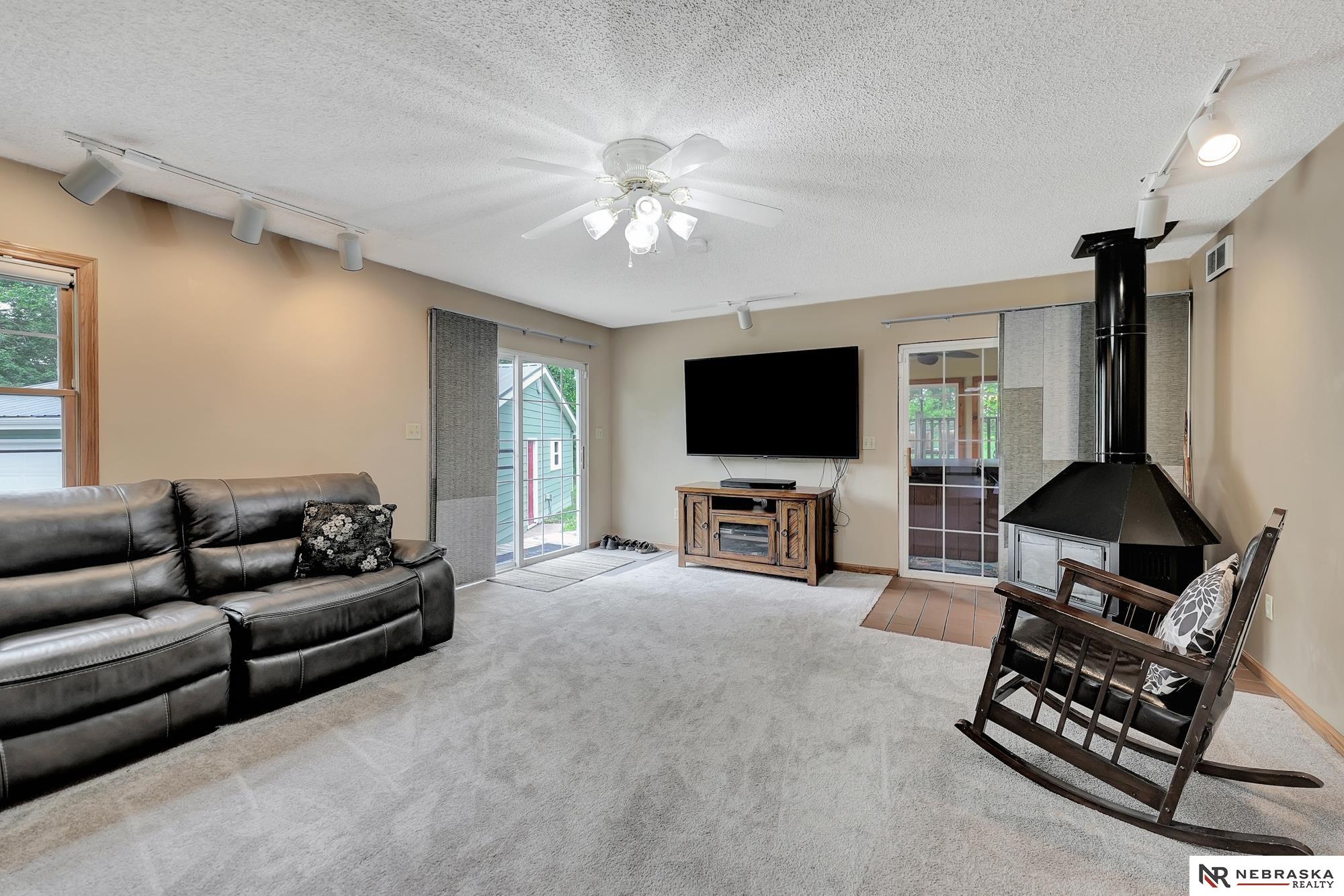 7105 W Davey Road