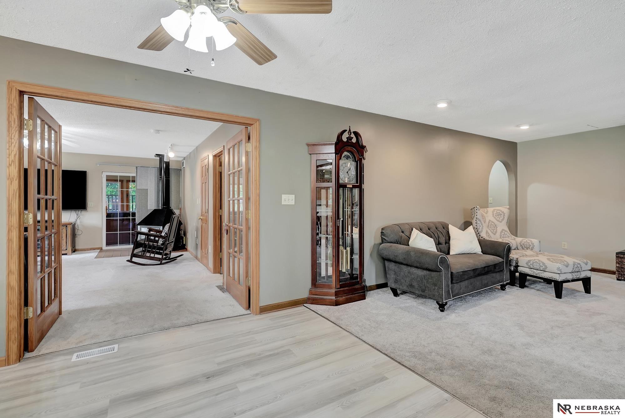 7105 W Davey Road