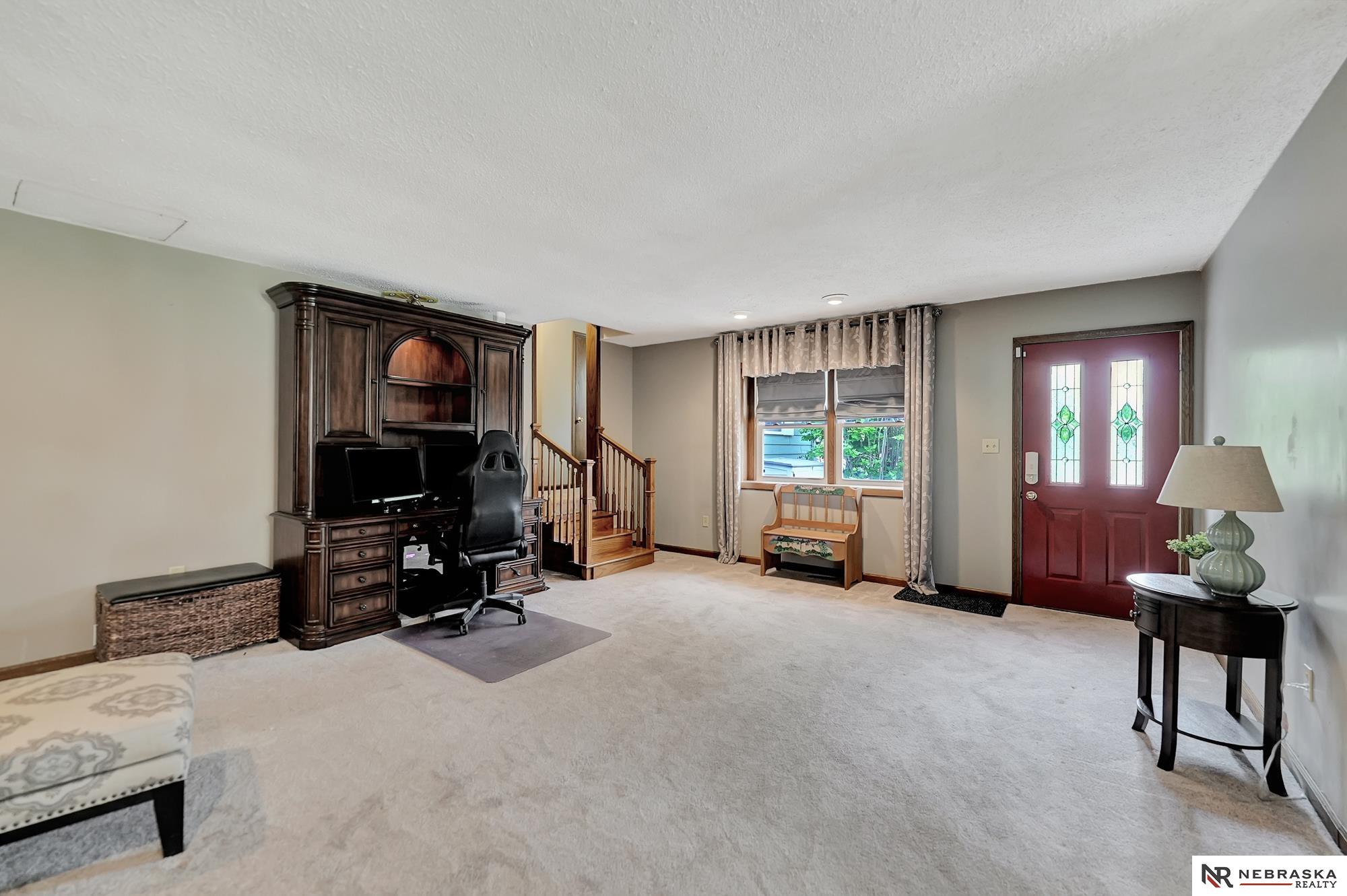 7105 W Davey Road