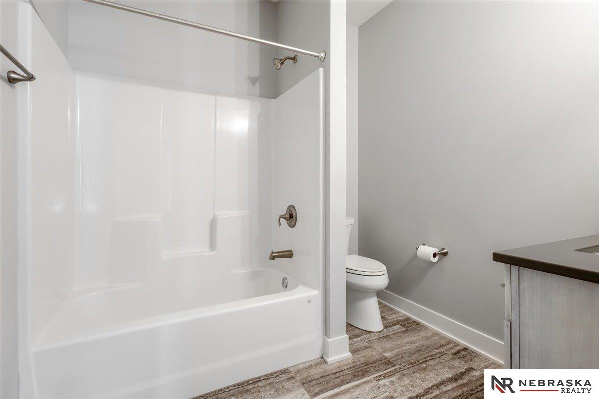 6418 Lone Tree Drive