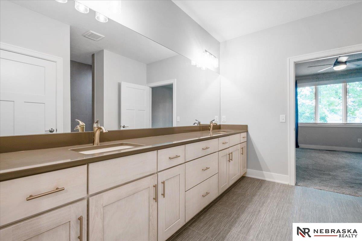 6418 Lone Tree Drive