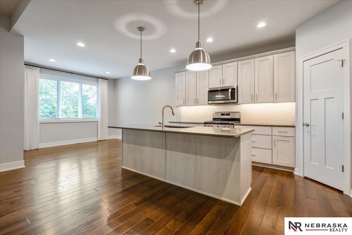 6418 Lone Tree Drive