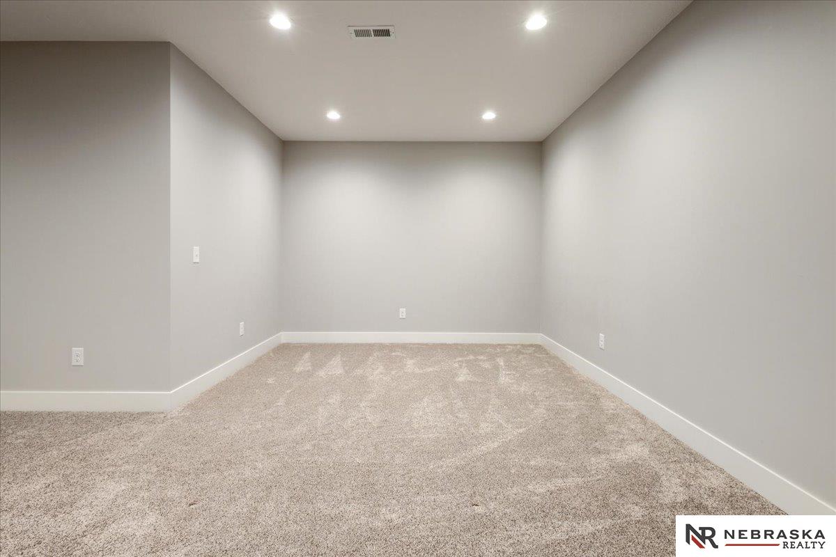 6418 Lone Tree Drive