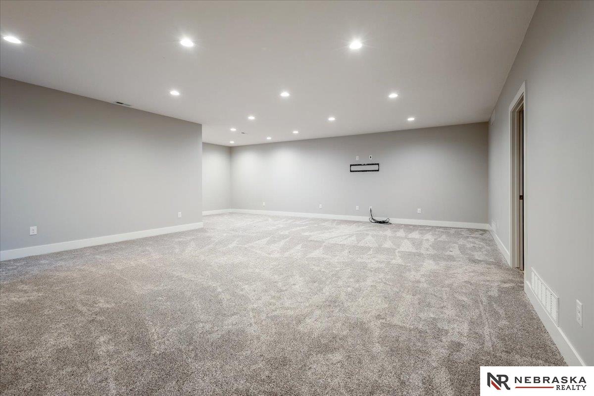 6418 Lone Tree Drive