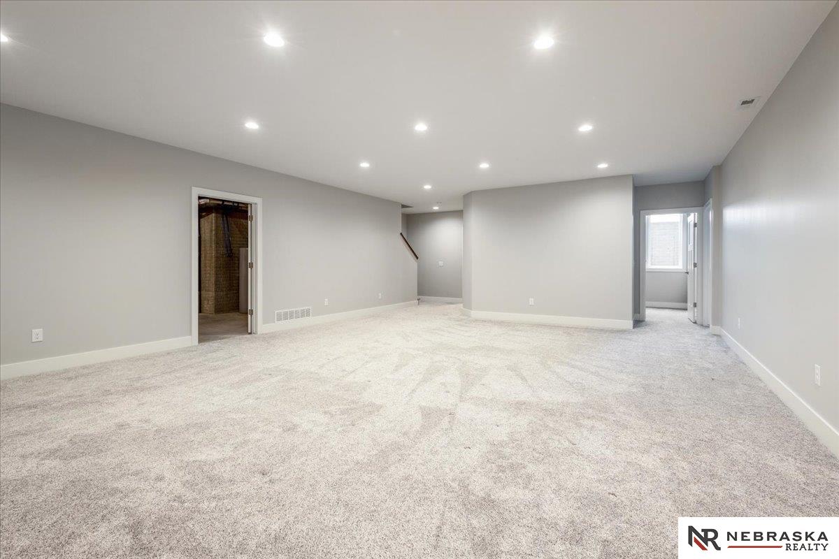 6418 Lone Tree Drive