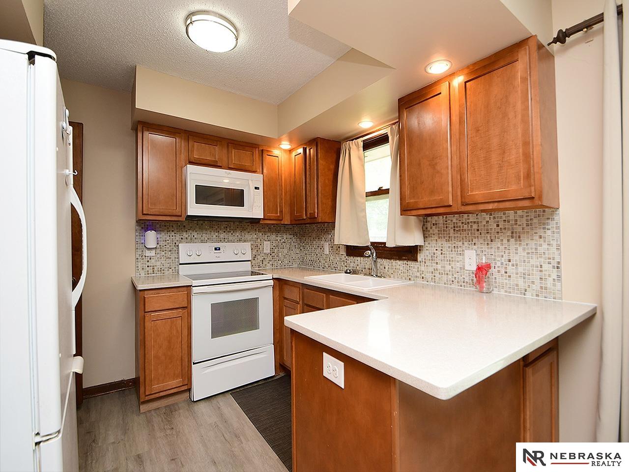 5808 Brookview Drive