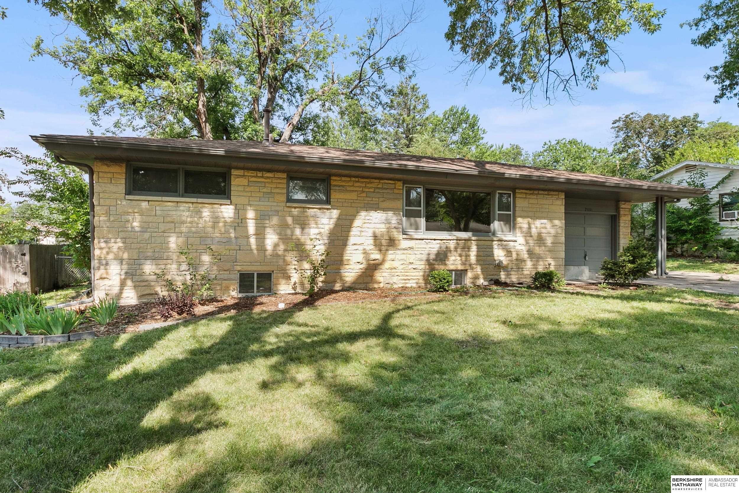 2001 Morningside Drive