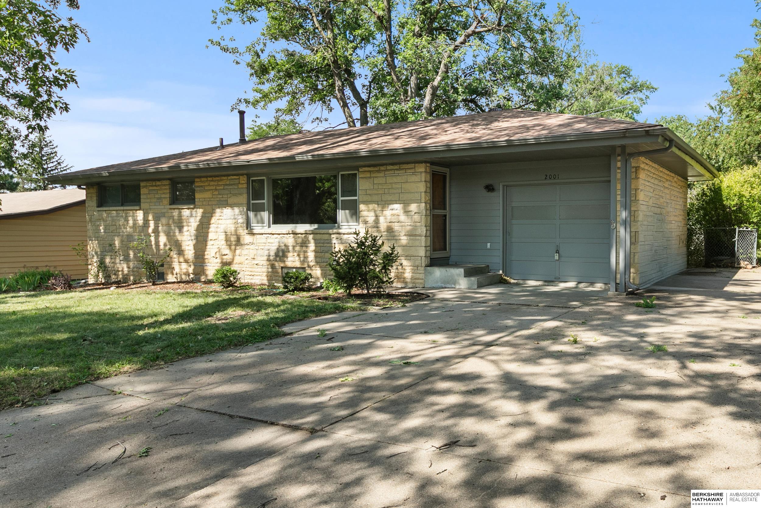 2001 Morningside Drive