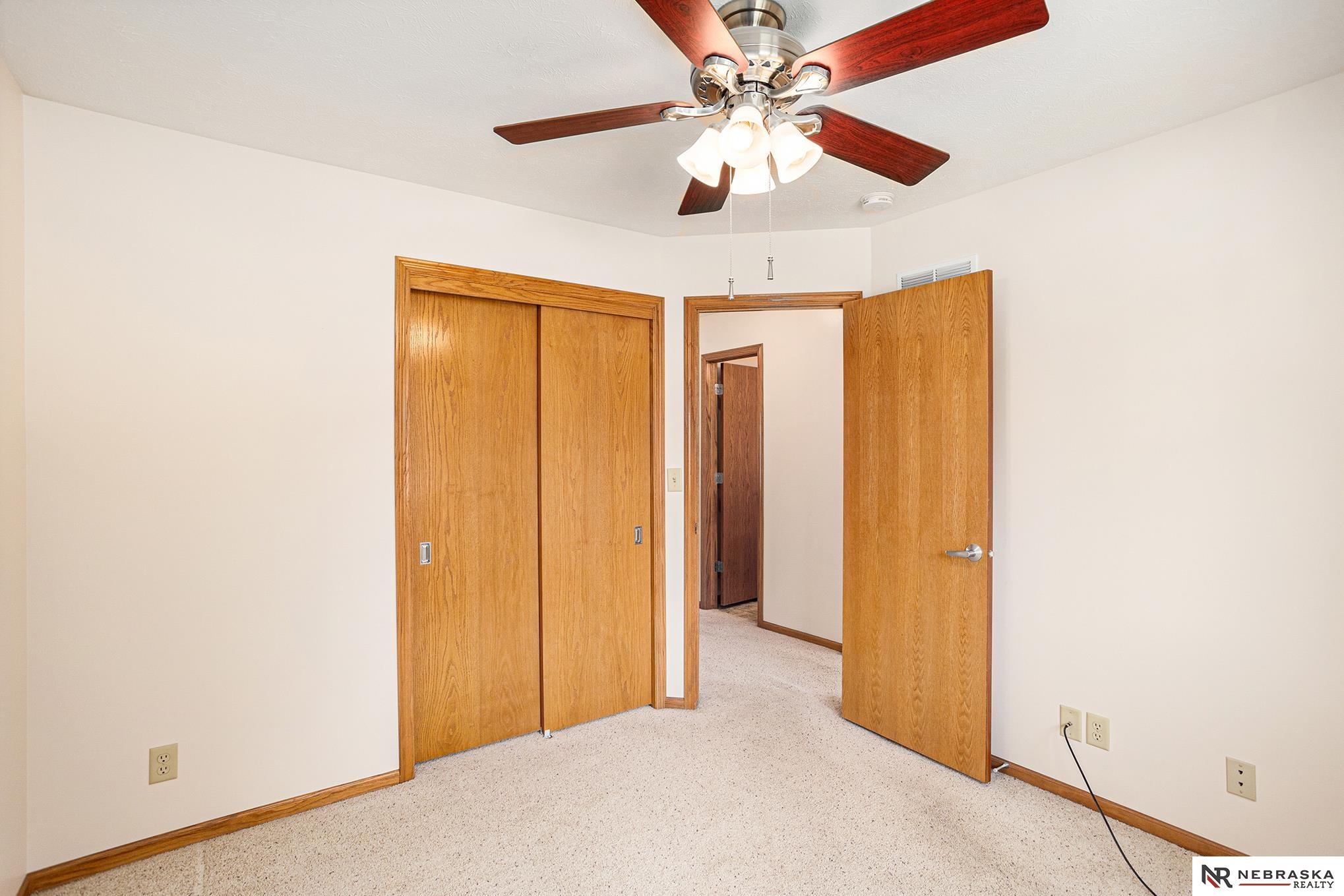 5200 Betty Lou Boulevard