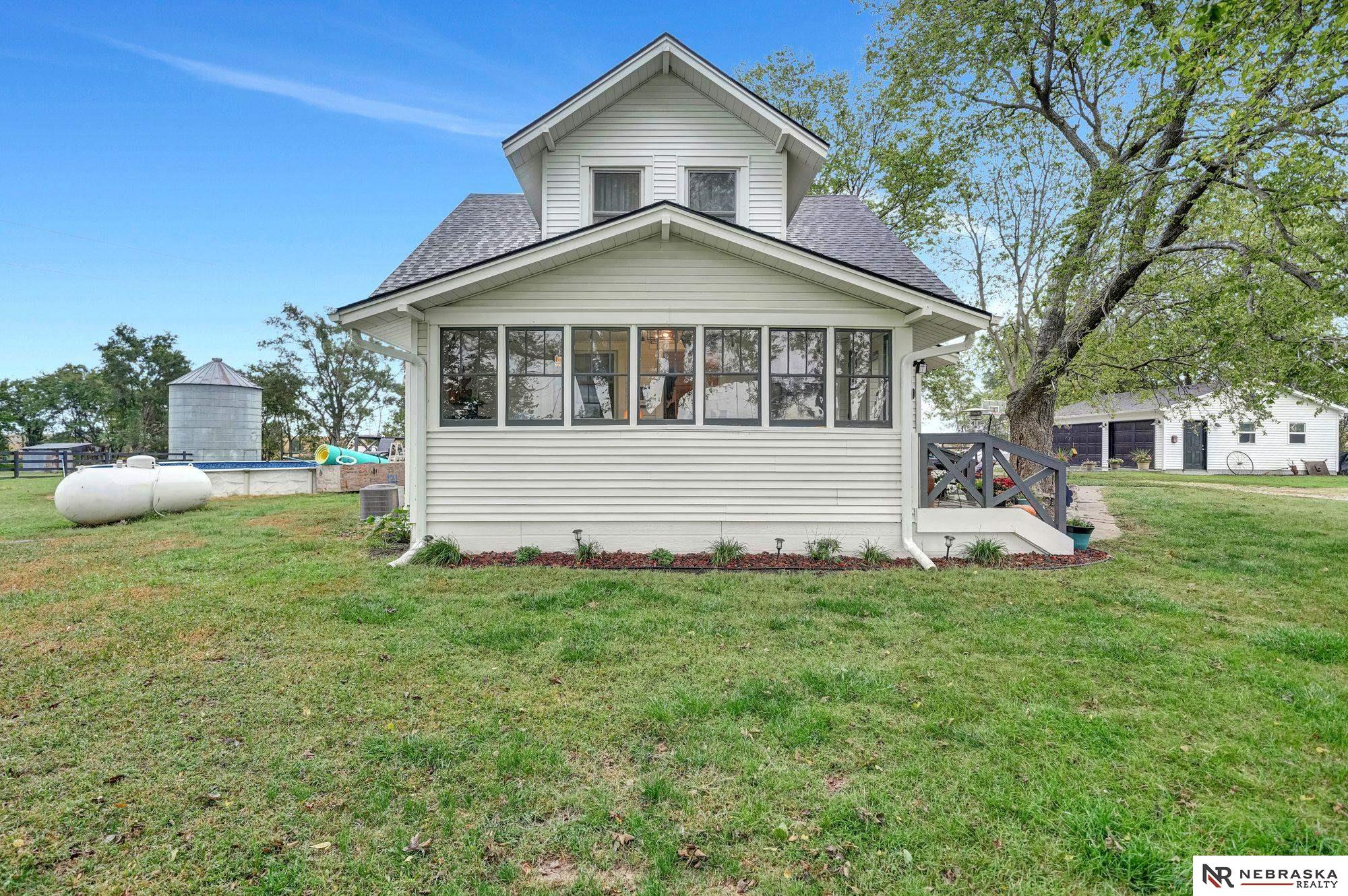 9600 N 162nd Street