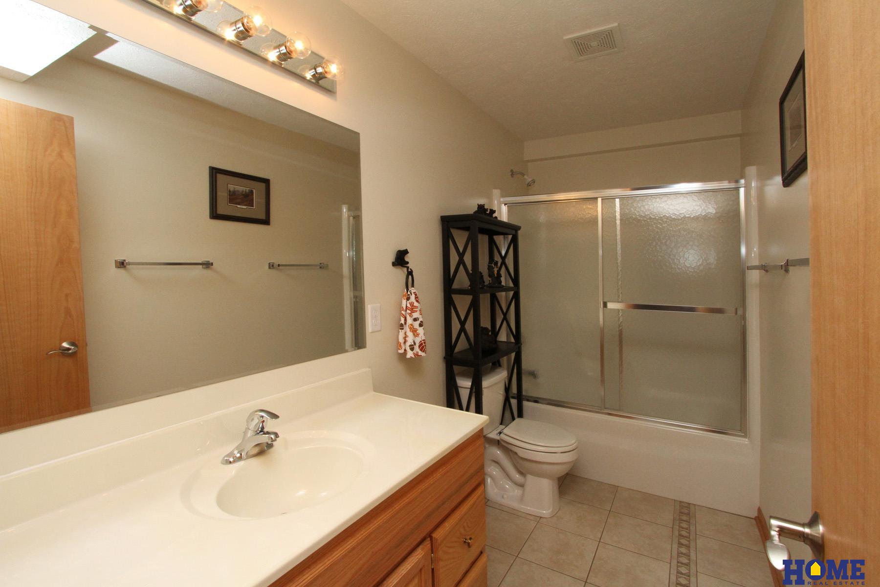 8005 LaytonJohn Lane