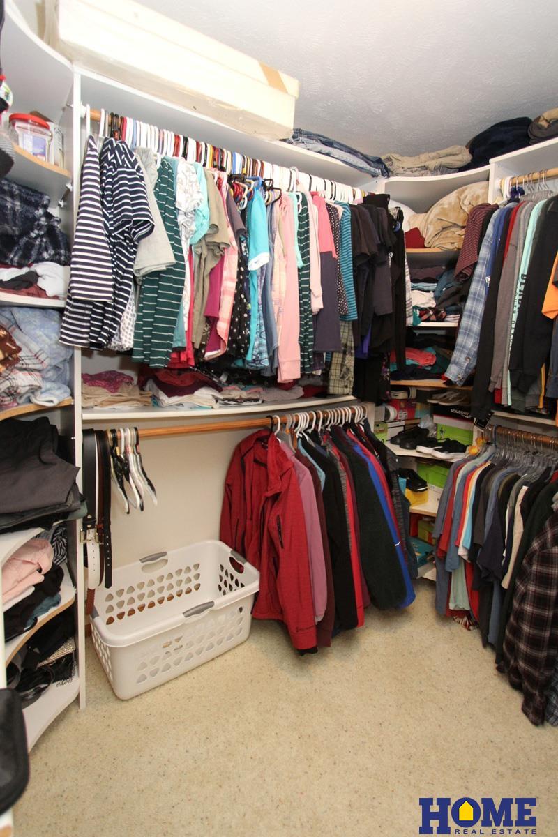 8005 LaytonJohn Lane