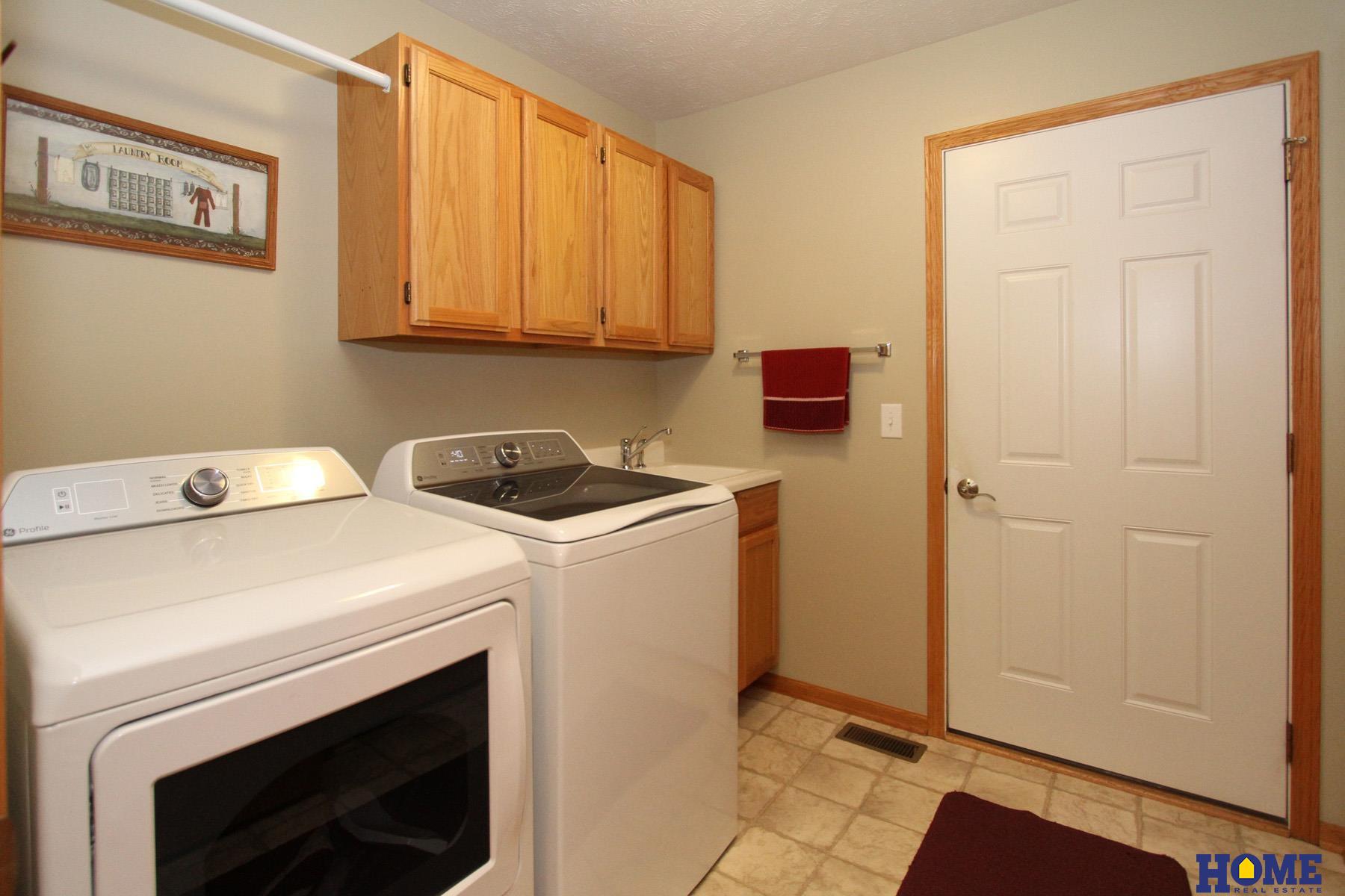 8005 LaytonJohn Lane