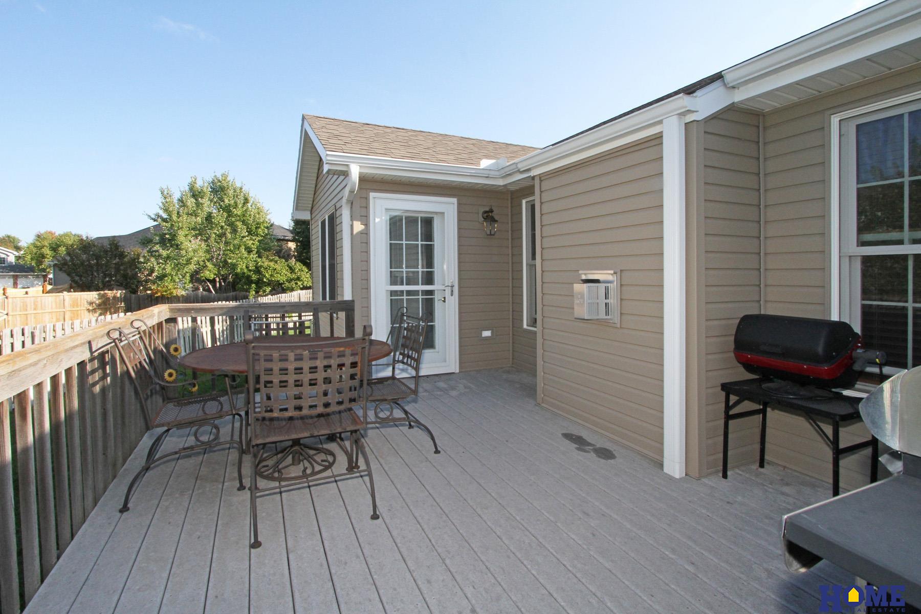 8005 LaytonJohn Lane