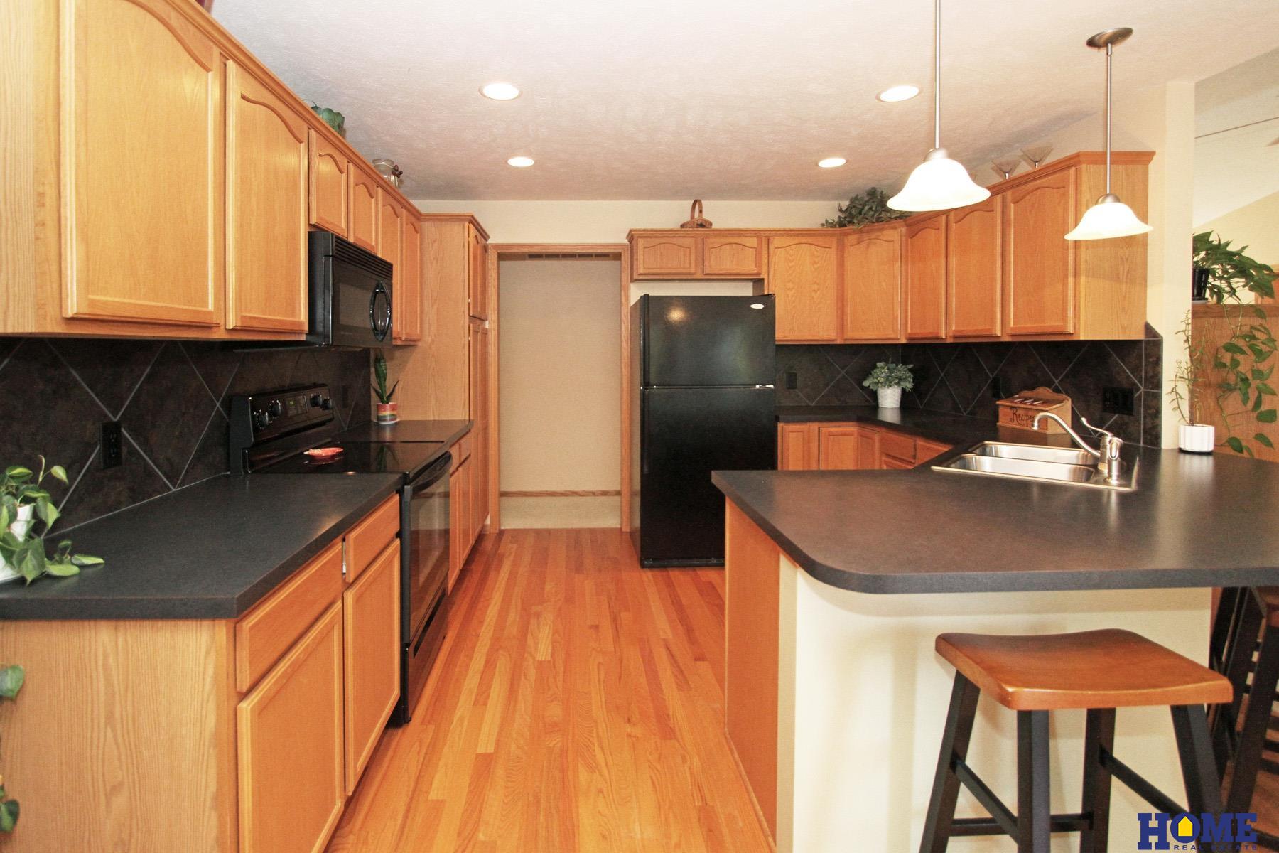 8005 LaytonJohn Lane