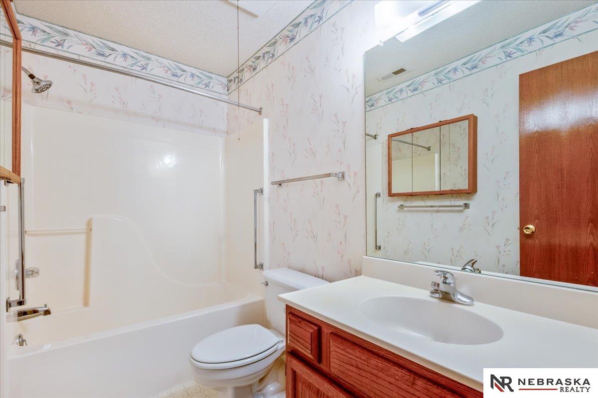 2425 Folkways Boulevard # 120