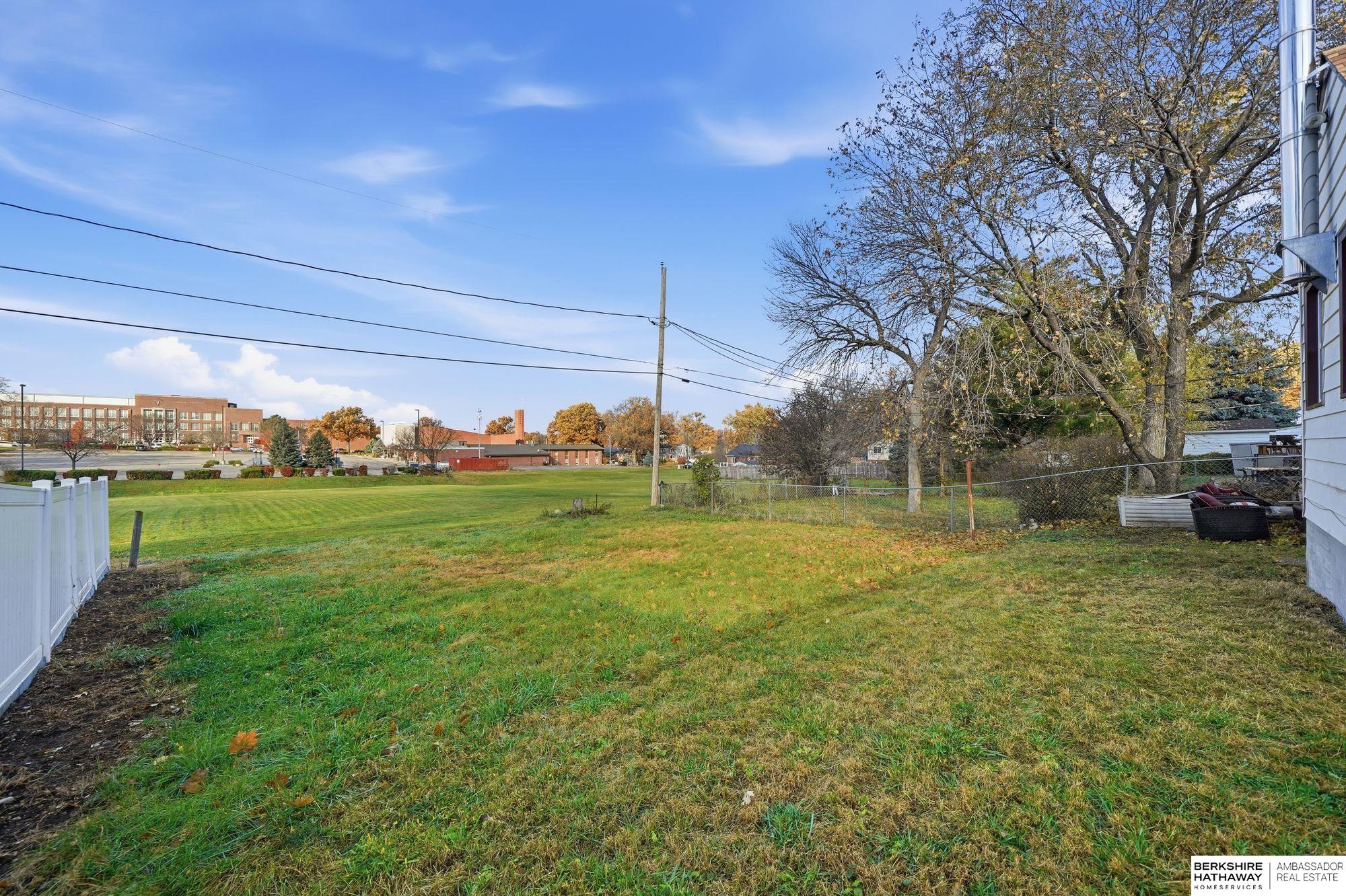 2649 N 65th Street