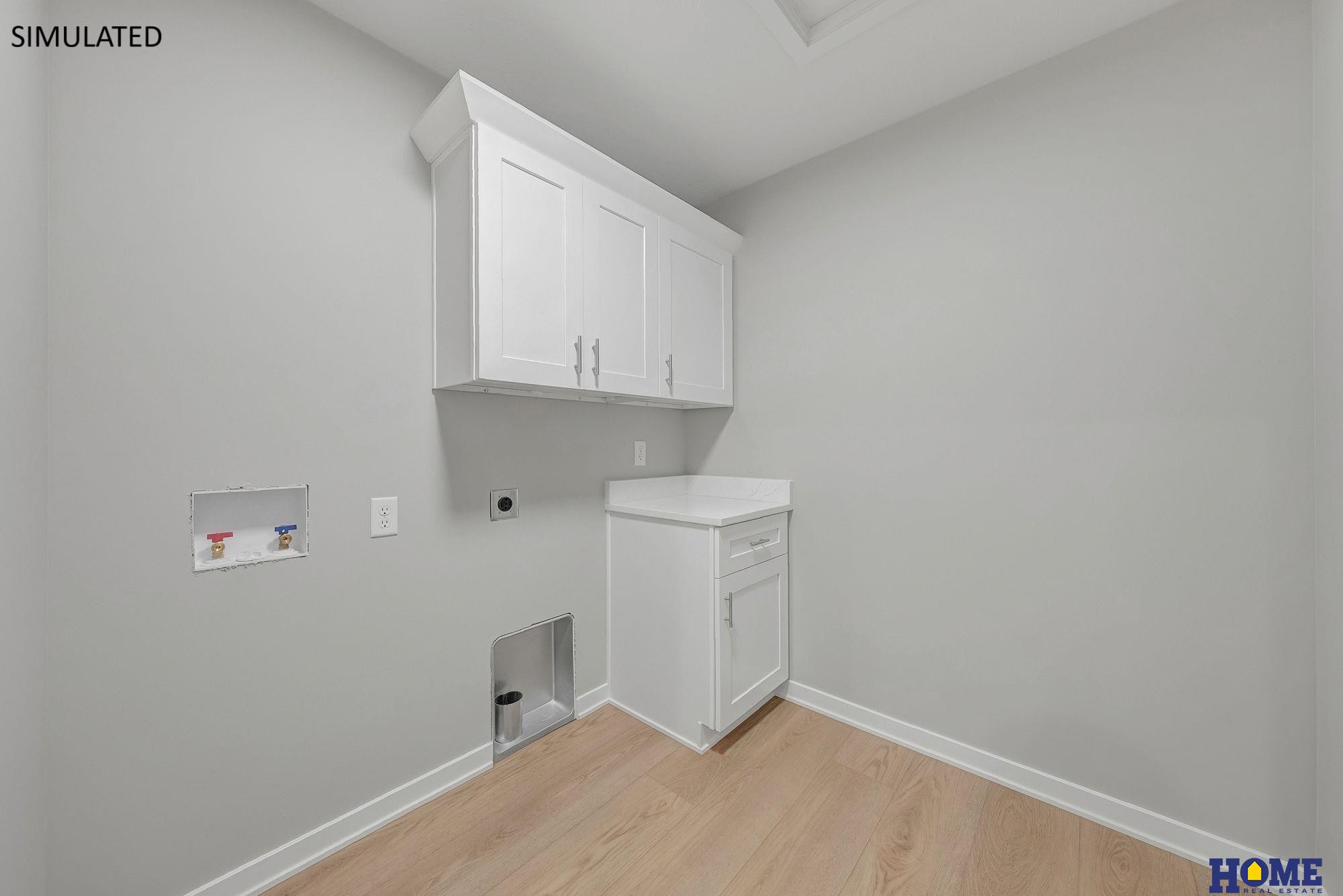 205 W Cowdrey Lane