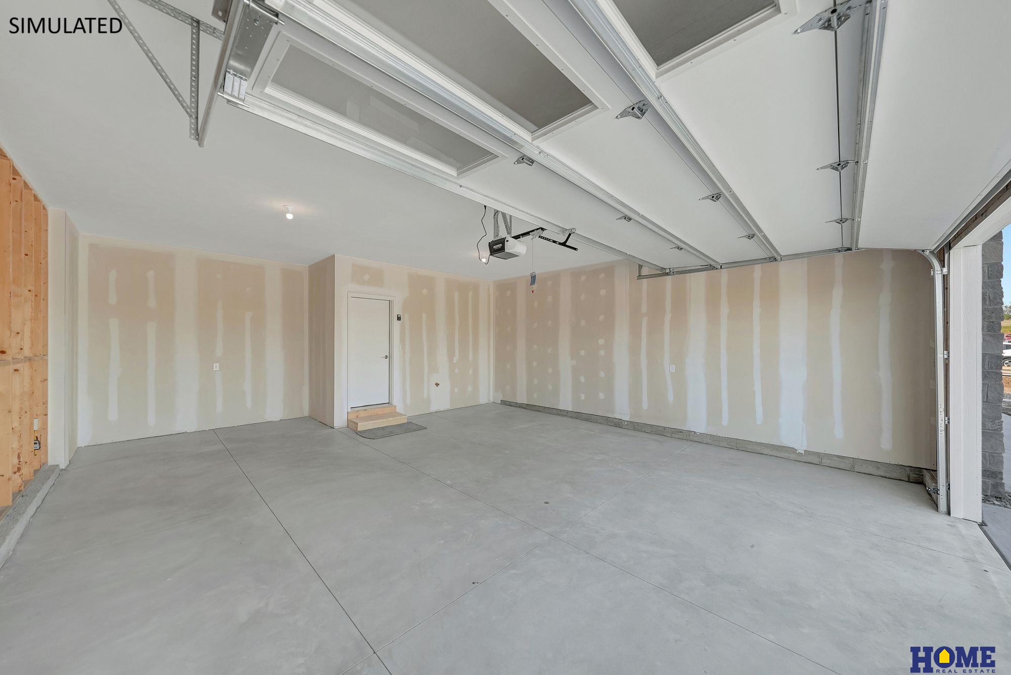 205 W Cowdrey Lane