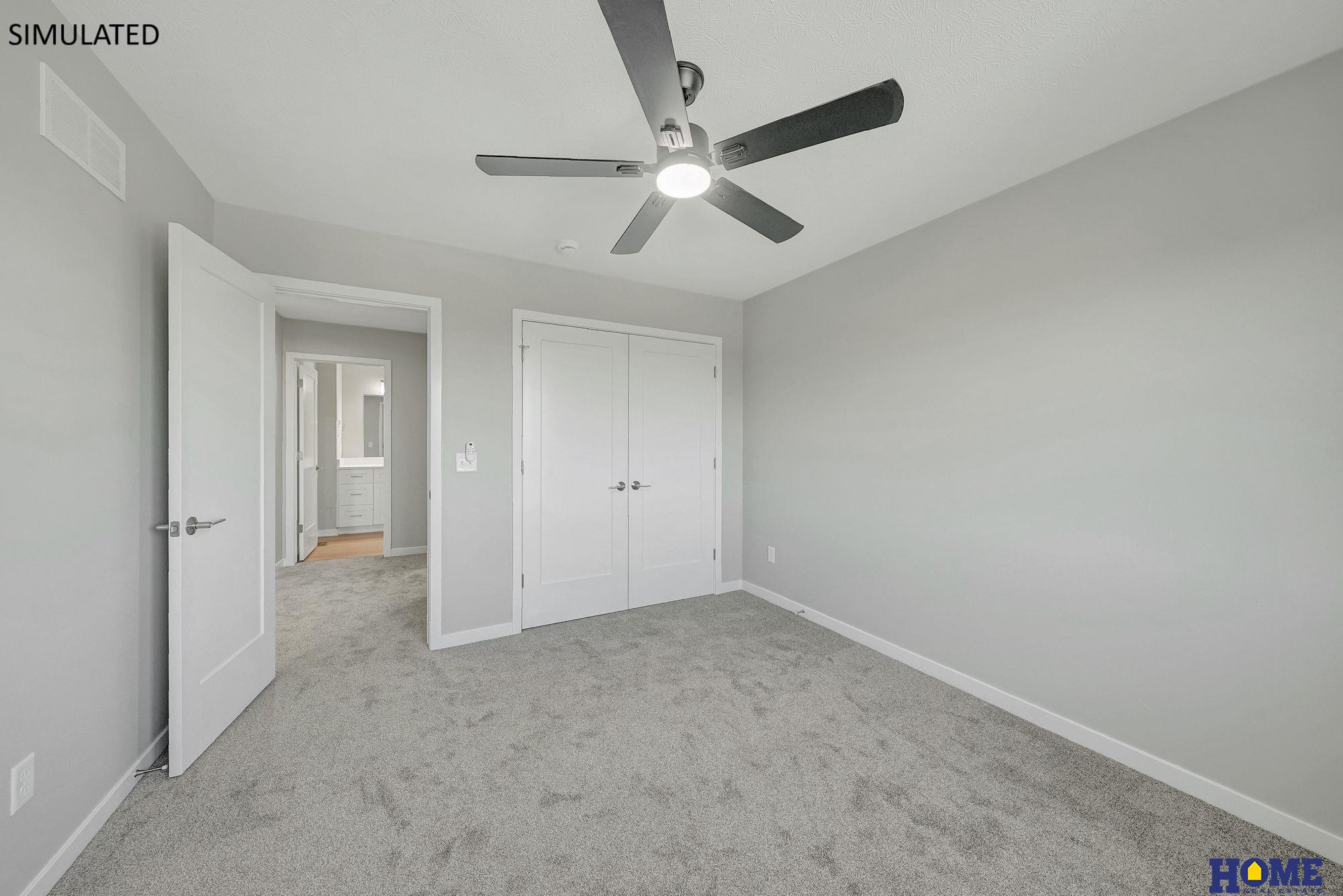 205 W Cowdrey Lane