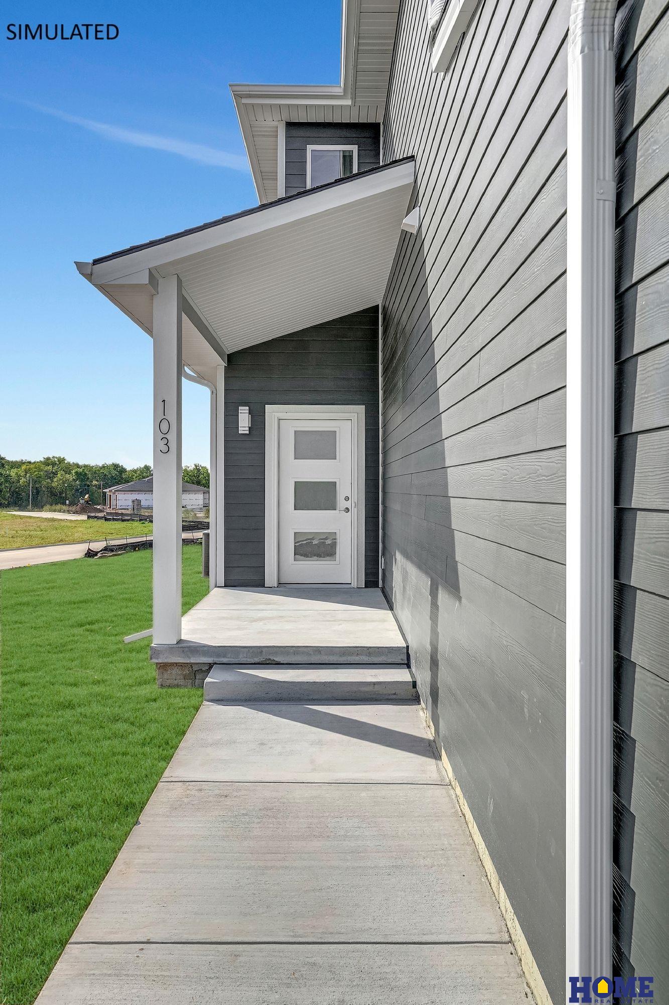 205 W Cowdrey Lane