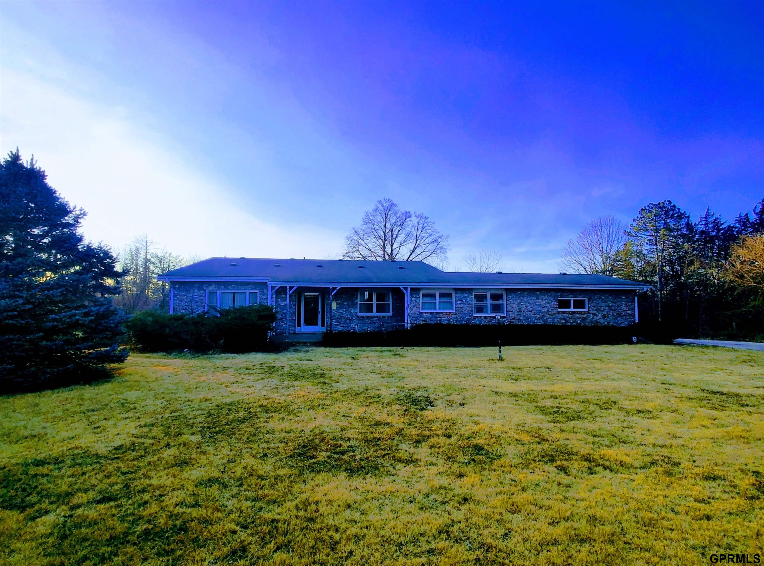 1749 Dixie Trail