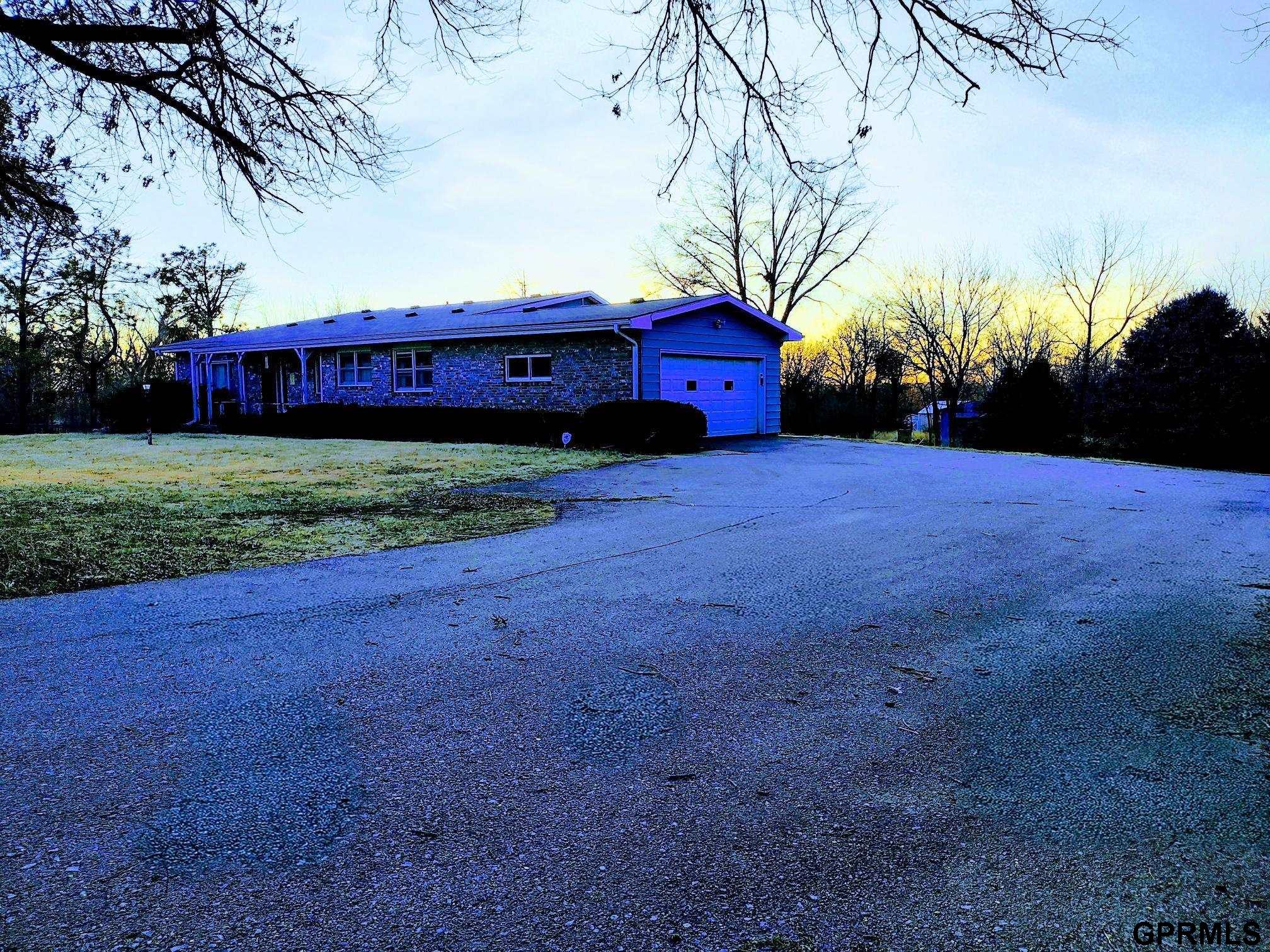 1749 Dixie Trail