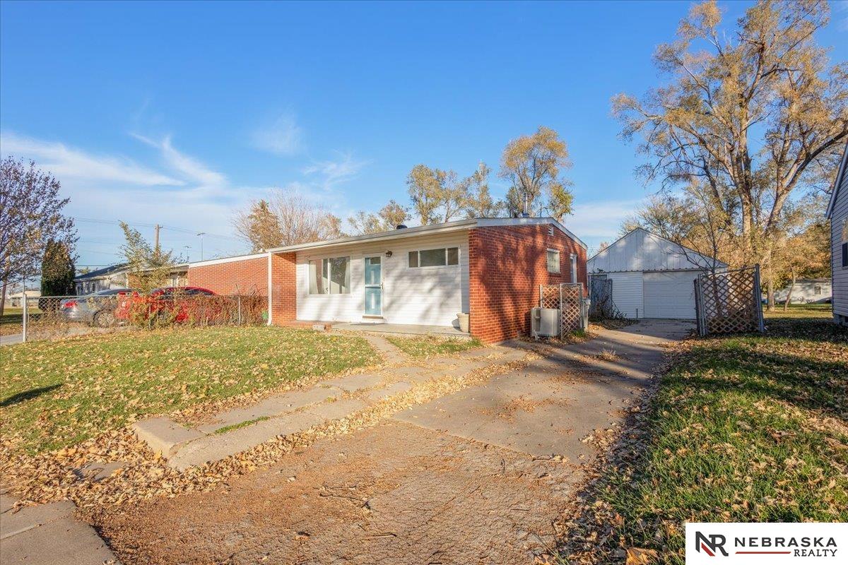 2222 N 31 Street