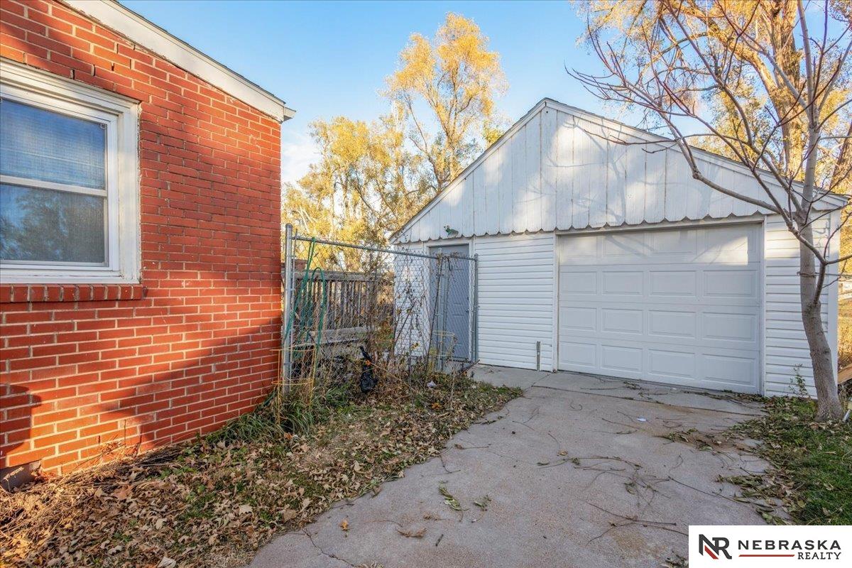 2222 N 31 Street