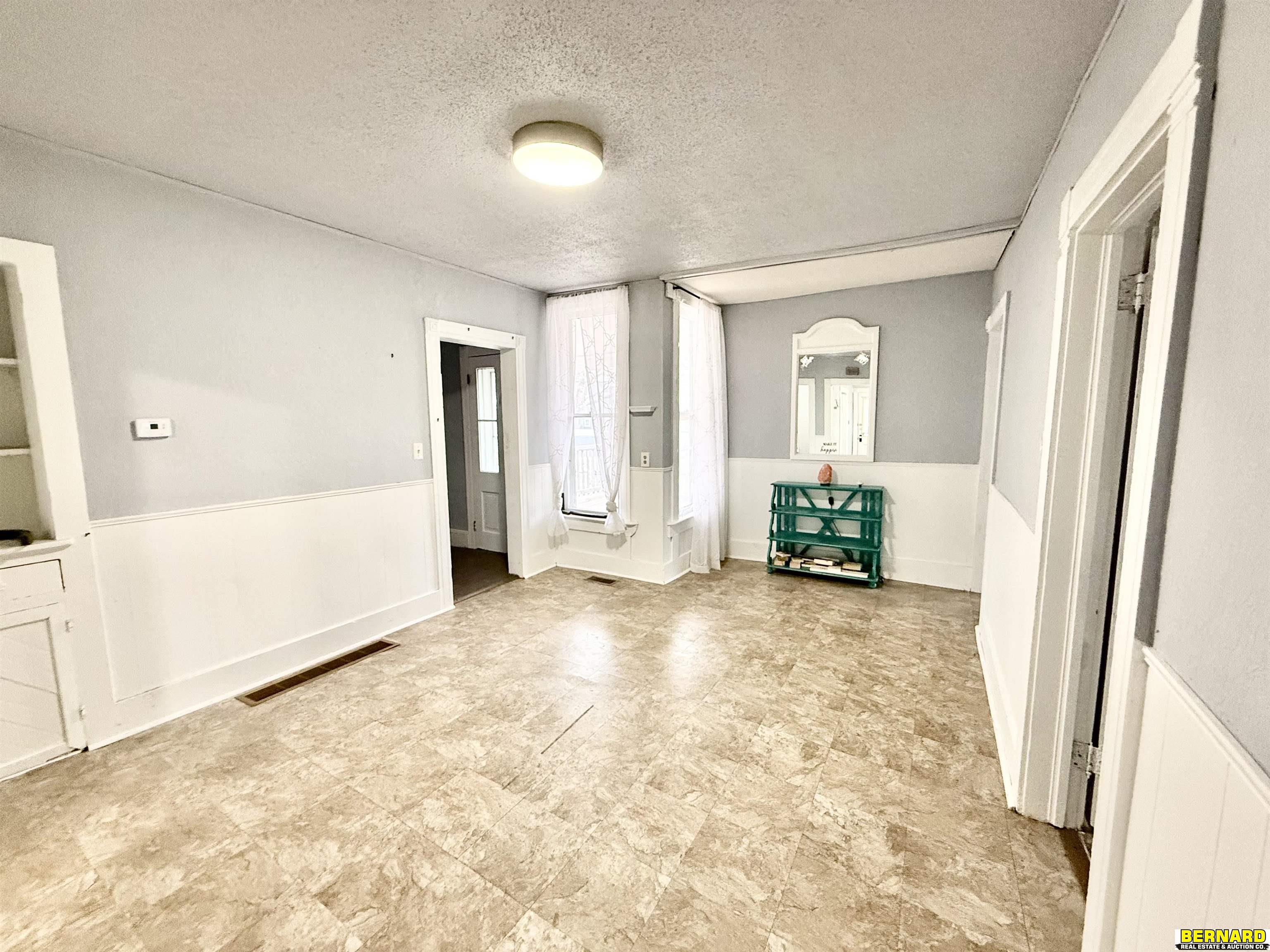 106 W Church Street