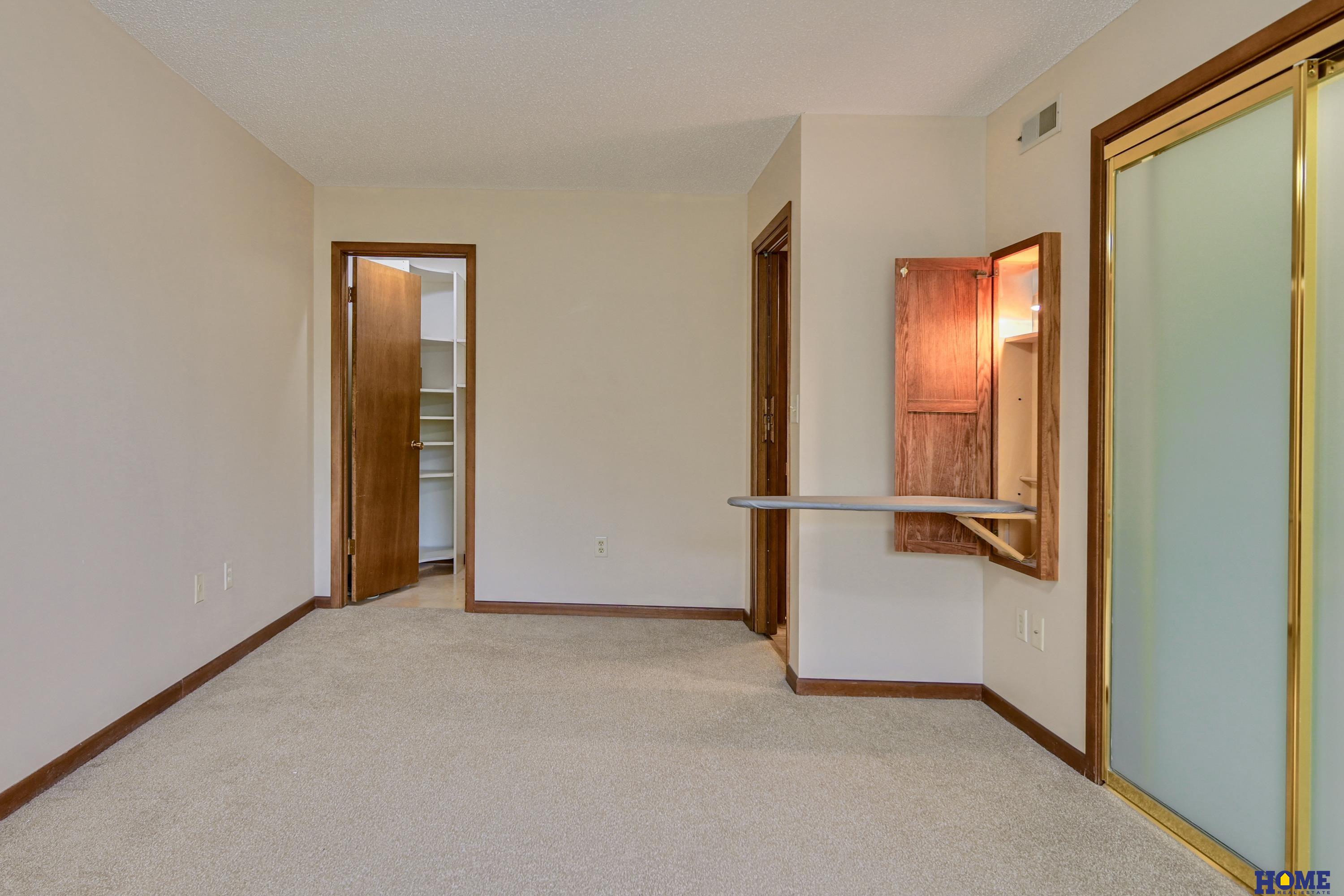 1540 N Cotner Boulevard # B403