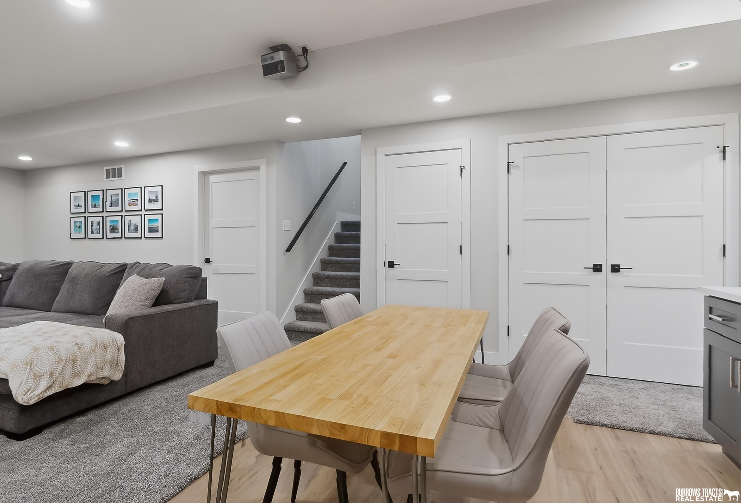 2351 S 89th Street