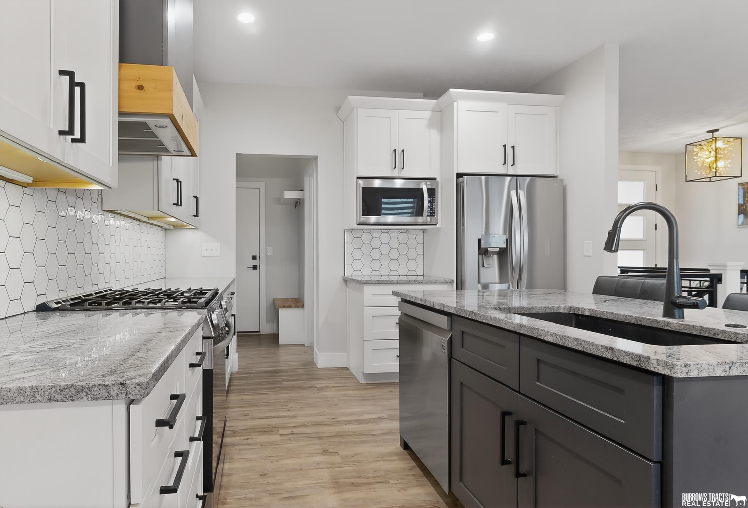 2351 S 89th Street
