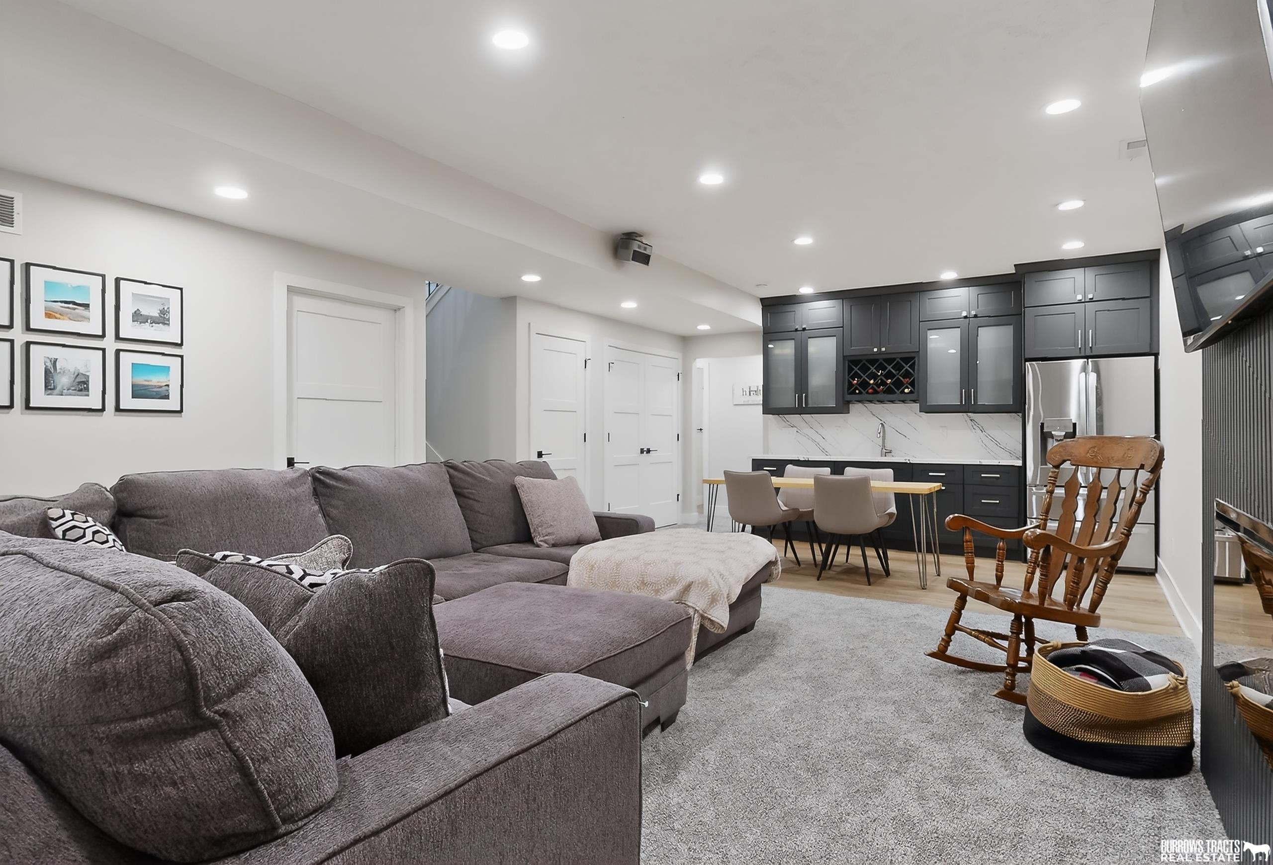 2351 S 89th Street