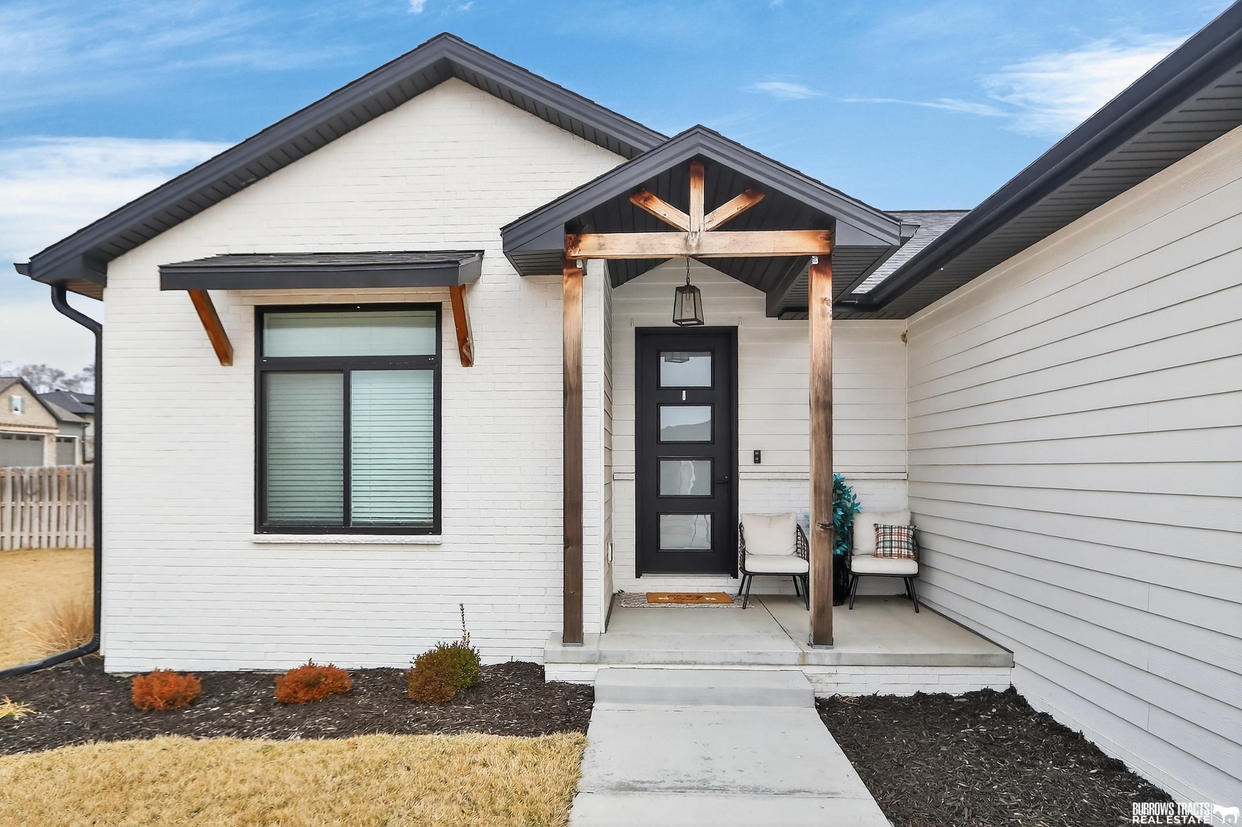 2351 S 89th Street