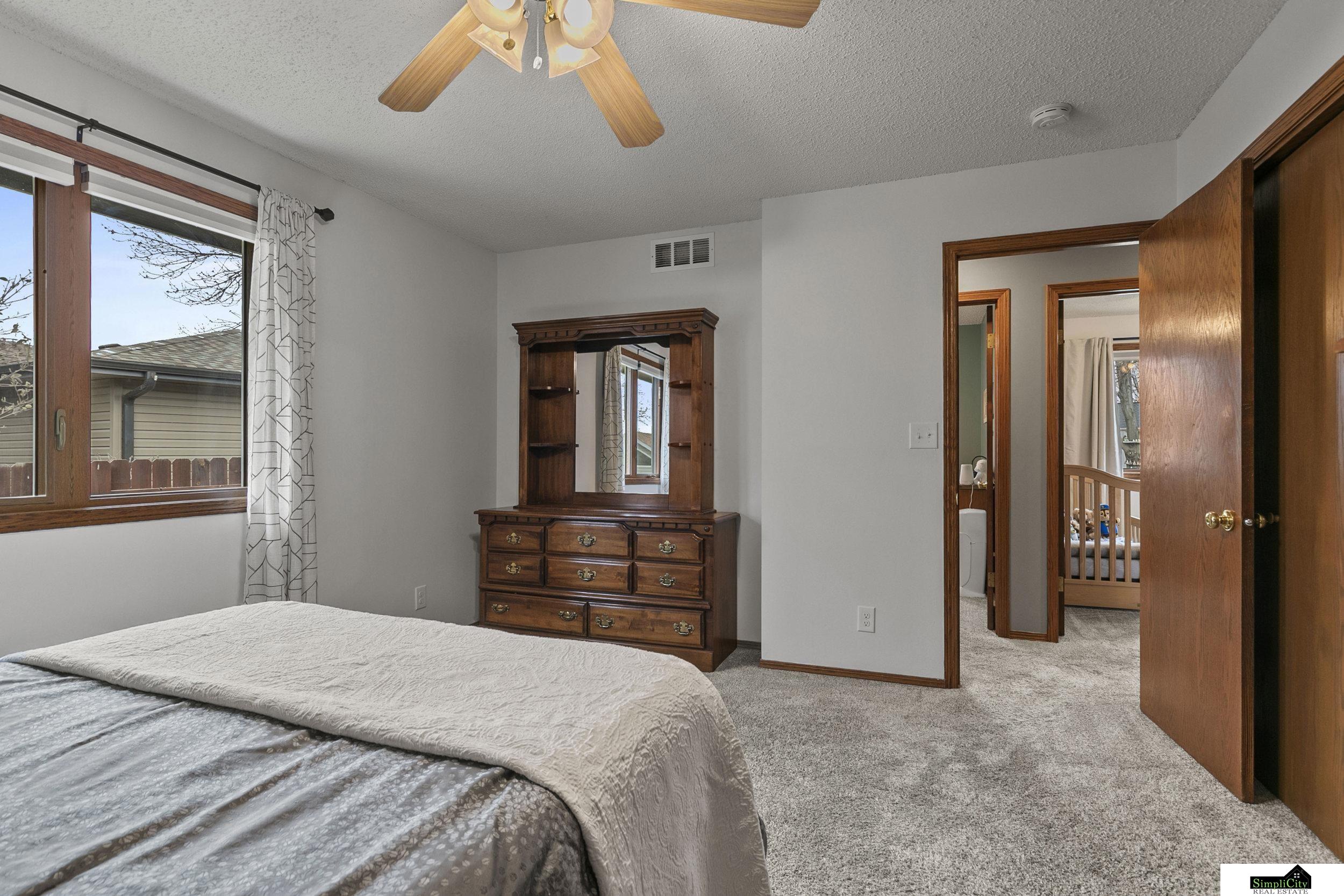 803 N 86Th Street