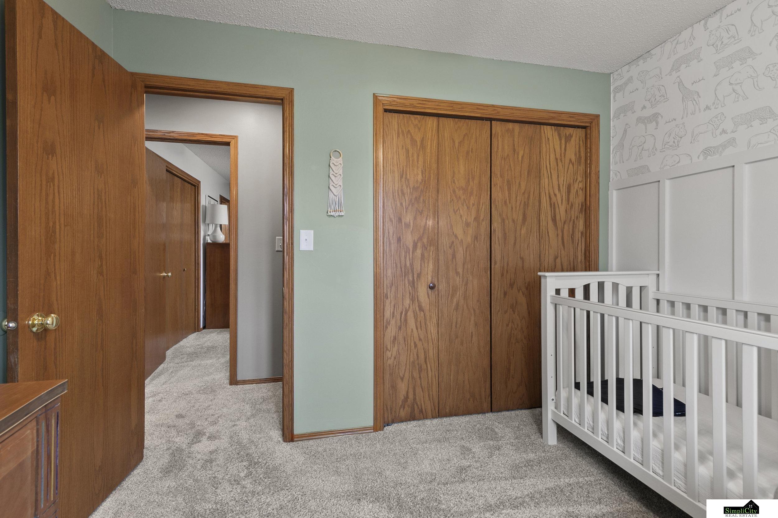 803 N 86Th Street